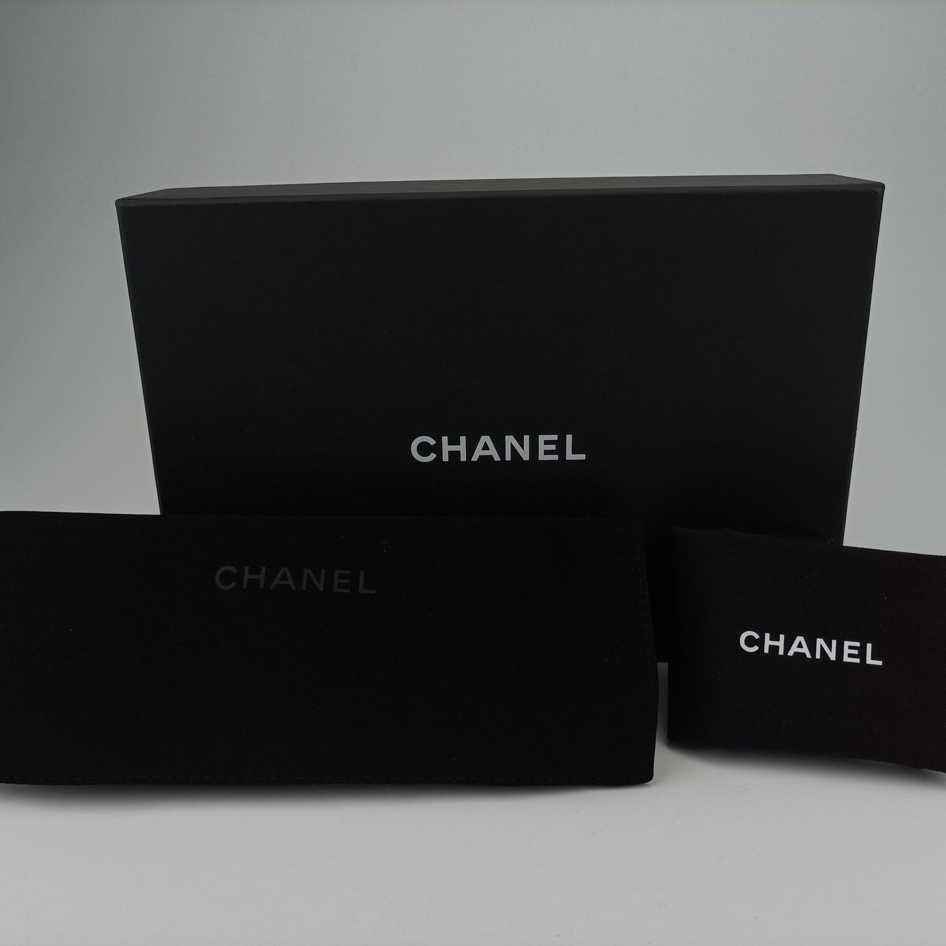 シャネル Chanel ショルダーバッグ レディース シャネル 19 ウォレット オン チェーン WOC パープル×マルチカラー ウール AP0957 30592732