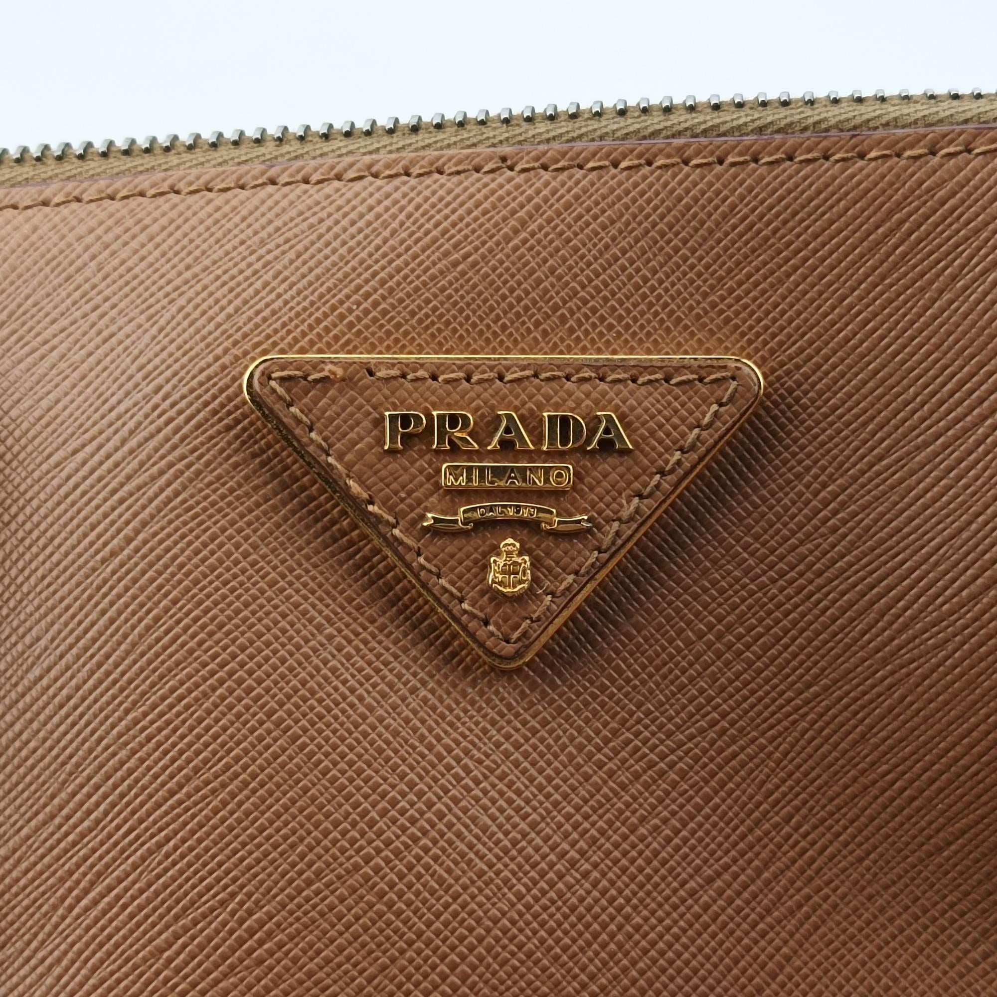 プラダ Prada ショルダーバッグ レディース ガレリア キャメル×オレンジ サフィアーノレザー B2274C 31/O