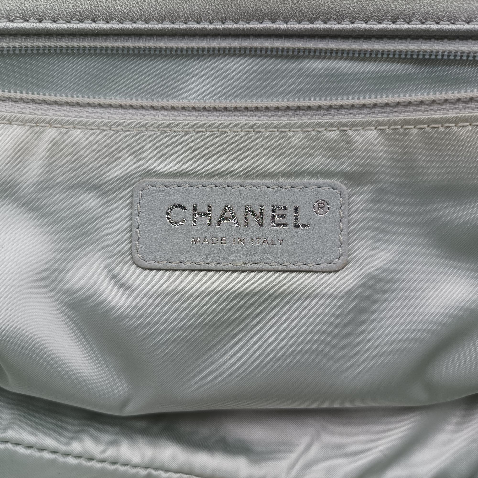 シャネル Chanel ショルダーバッグ レディース ルレックス グランド コントロール プルート グリッター フラップ シルバー メタリックラムスキン × ニット A91984 24936021