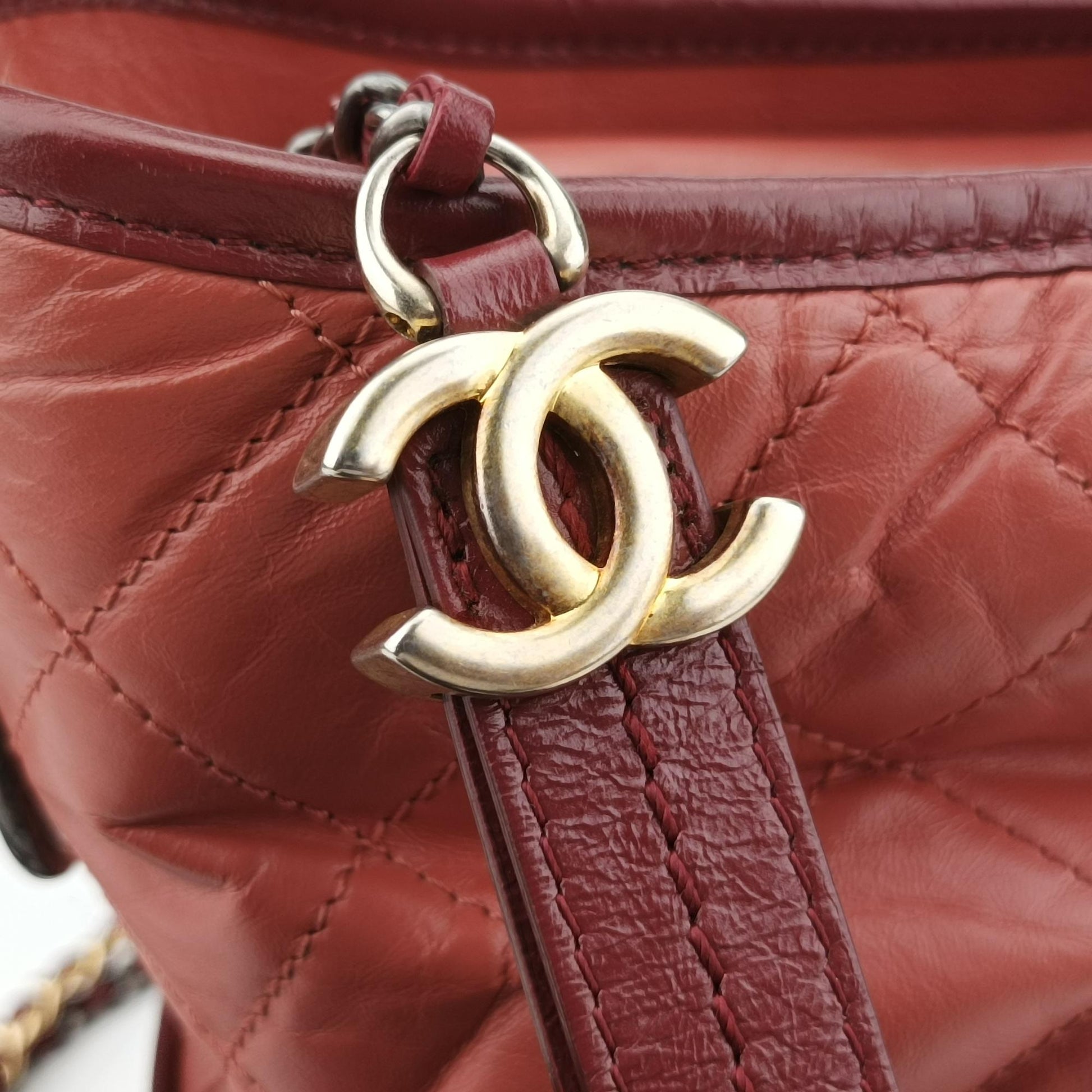 シャネル Chanel ショルダーバッグ レディース ガブリエル レッド レザー A93824 25335447