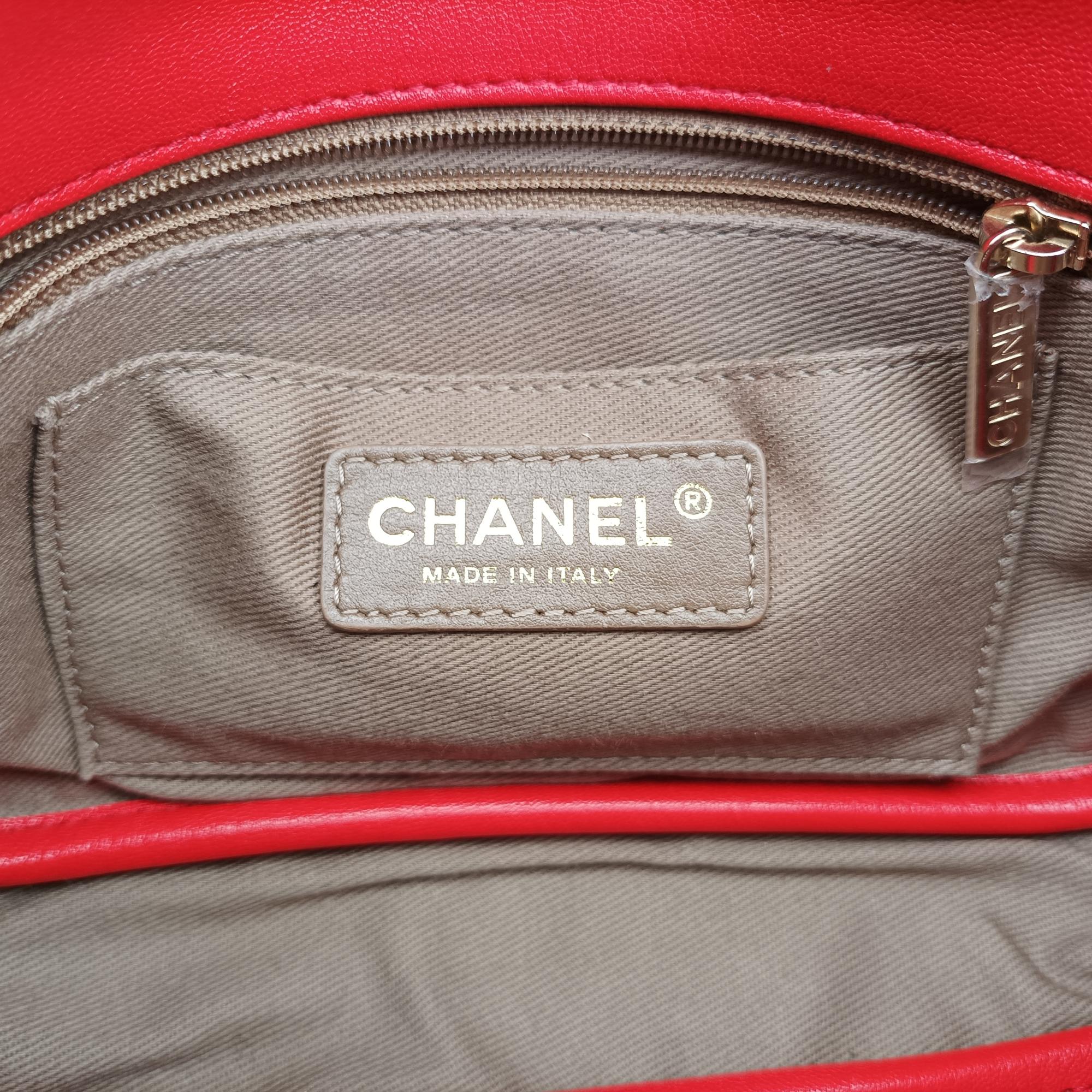 シャネル Chanel ショルダーバッグ レディース カジュアルトリップフラップ レッド レザー AS0138 26913687