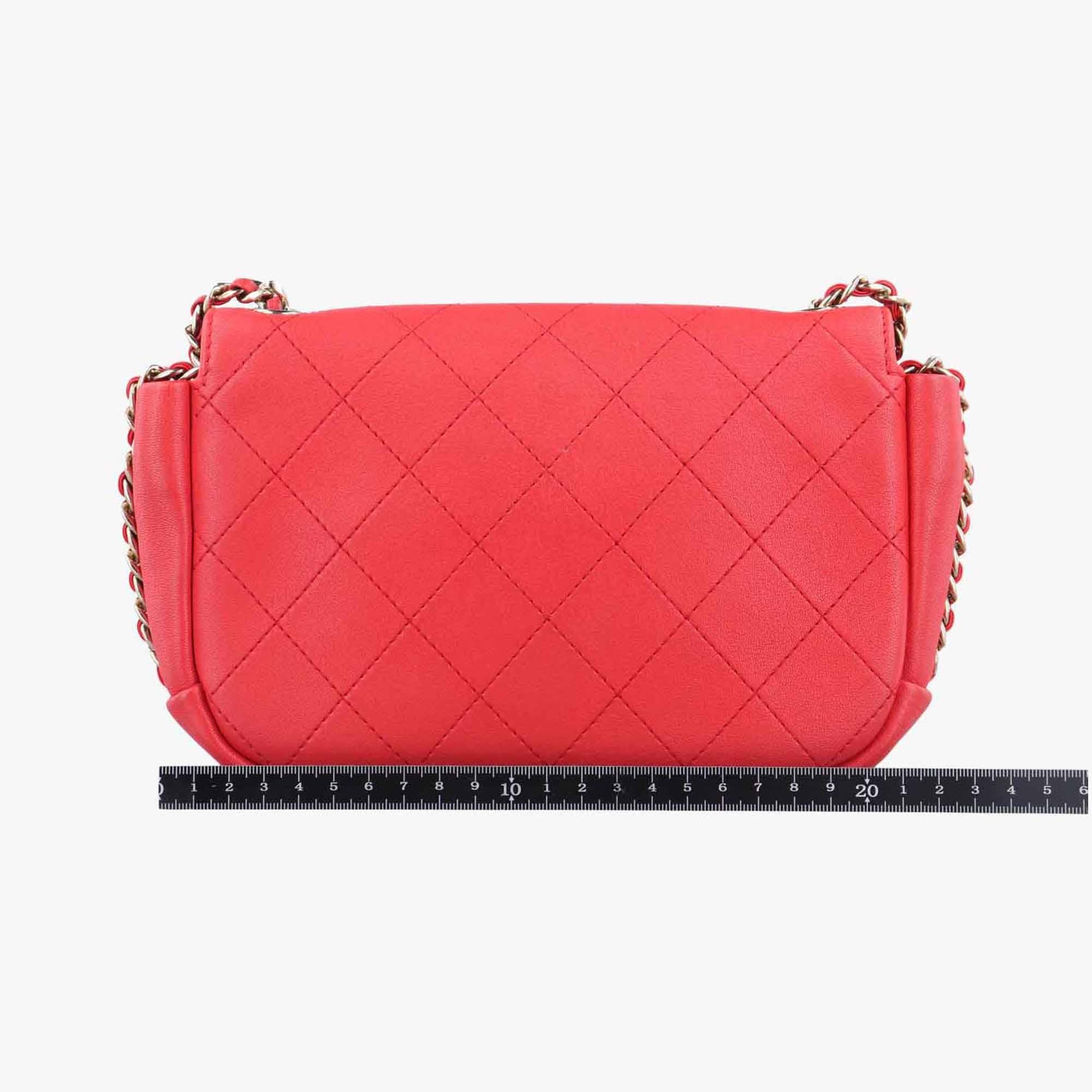 シャネル Chanel ショルダーバッグ レディース カジュアルトリップフラップ レッド レザー AS0138 26913687