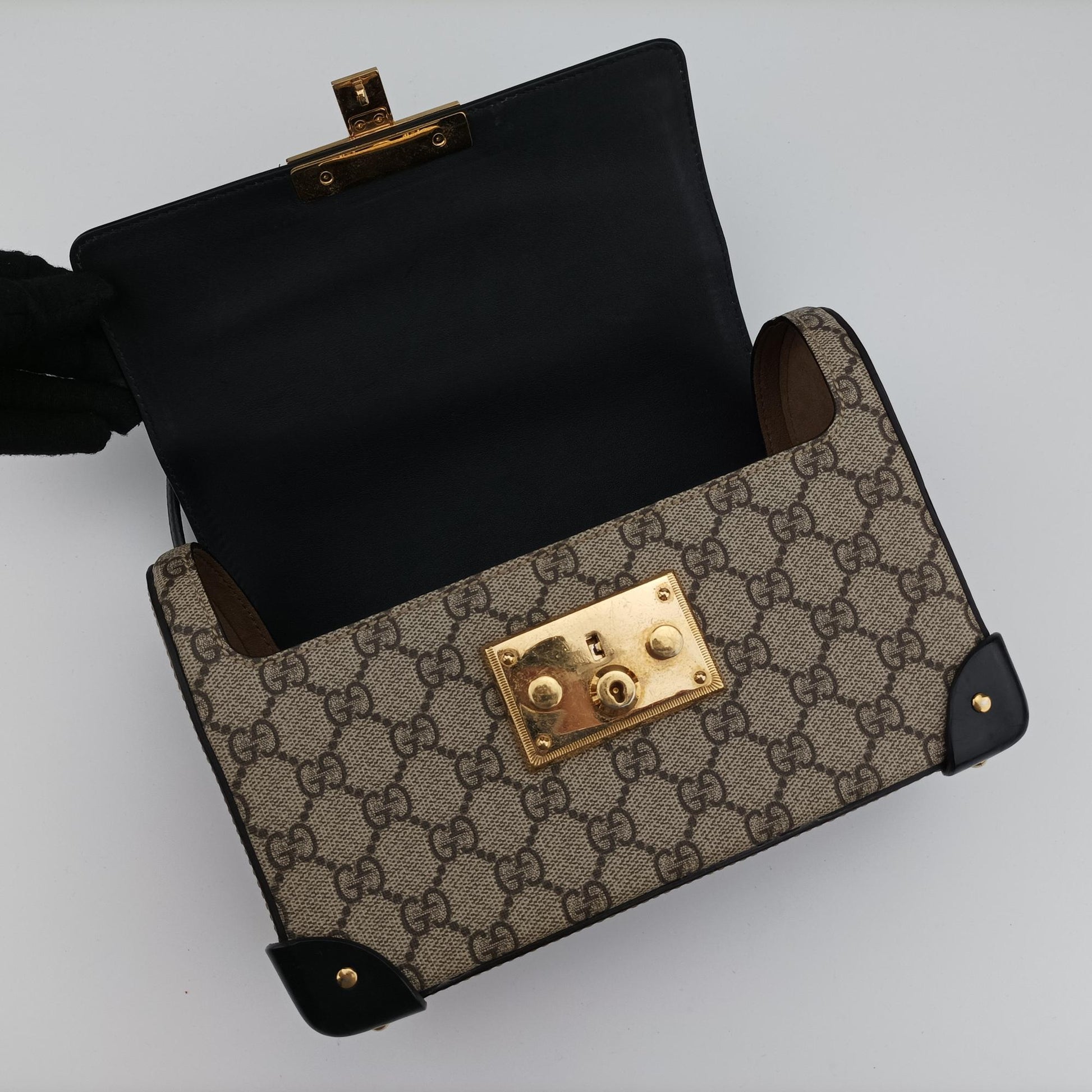 グッチ Gucci ショルダーバッグ レディース GGスプリーム　バンブー　パドロック グレー PVCコーティングキャンバス×レザー 603221 B032322563