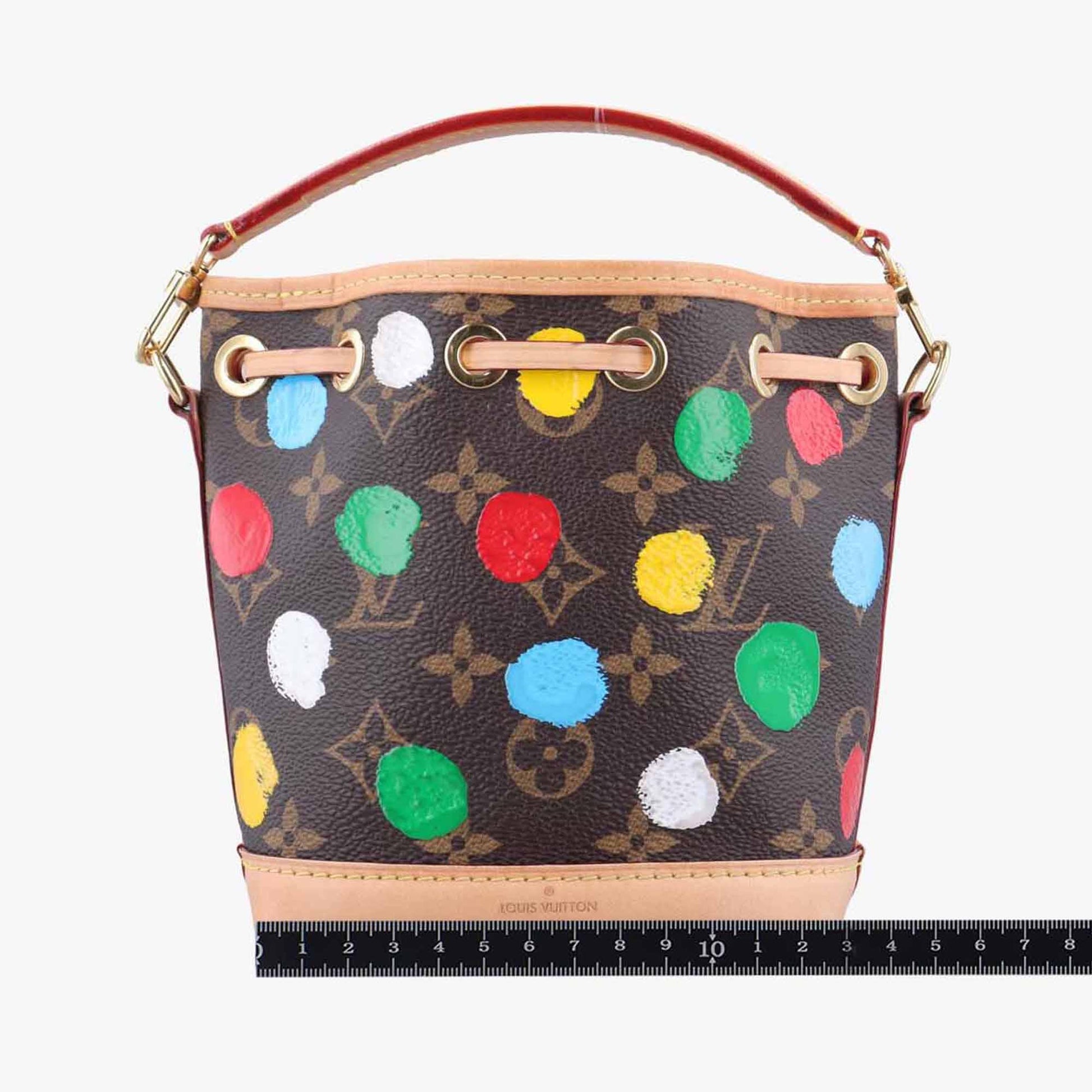 ルイヴィトン Louis Vuitton ショルダーバッグ レディース ナノ ノエ　草間彌生コラボ ブラウン モノグラムキャンバス M81863 ICチップ