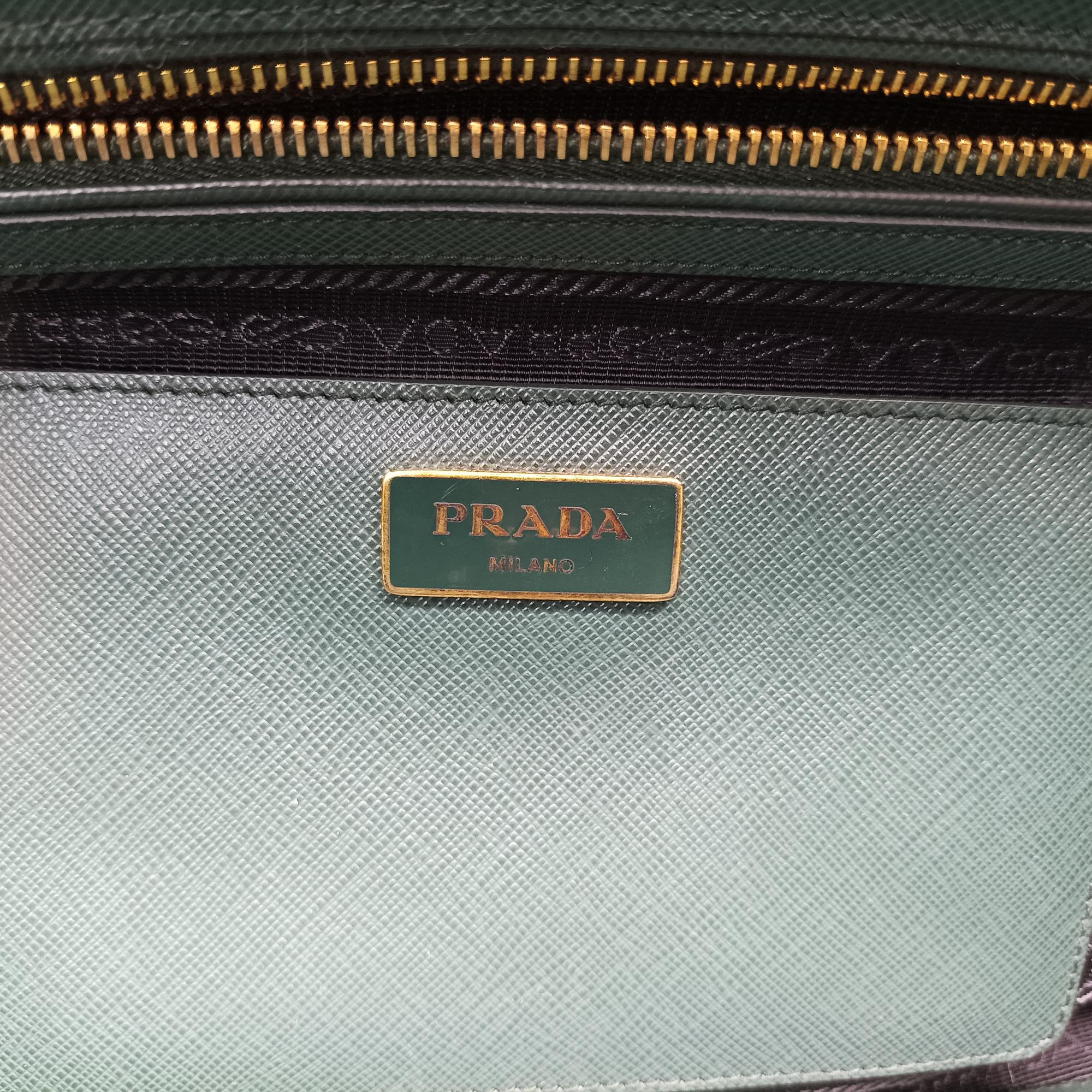 プラダ Prada ハンドバッグ レディース ガレリア グリーン サフィアーノレザー B2274C 14/D