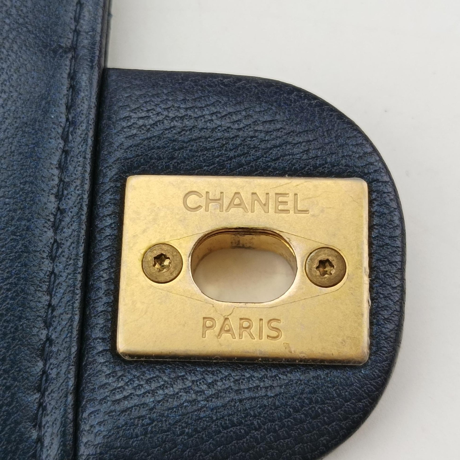 シャネル Chanel ショルダーバッグ レディース シックパールズ　マトラッセ ブルーブラック ラムスキン AP0997 29319938