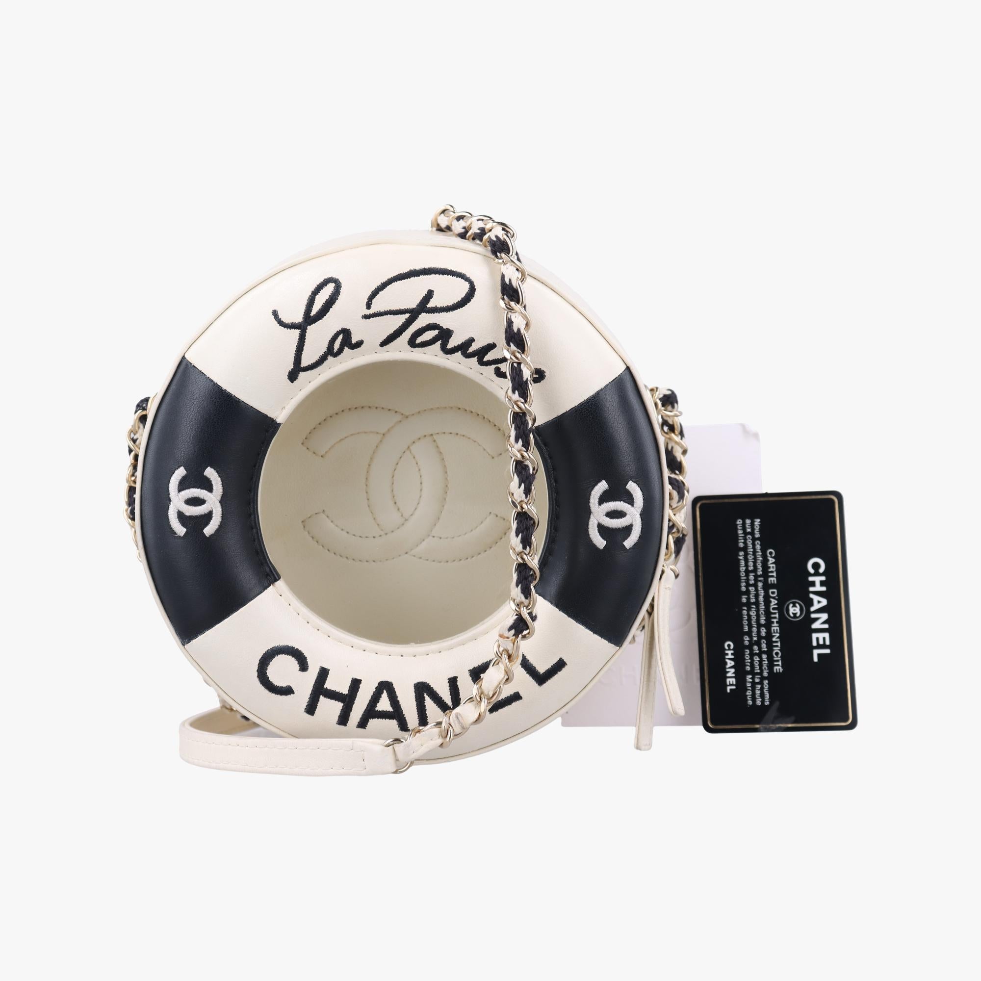 シャネル Chanel ショルダーバッグ レディース ラ パウザ ココ ライフセーバー ラウンド ホワイト ラムスキン AS0209 27064027