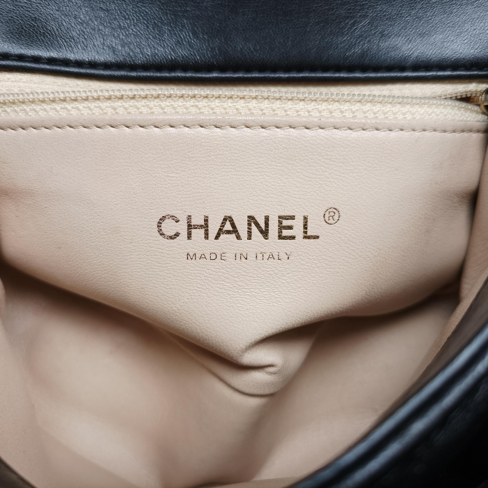 シャネル Chanel ショルダーバッグ レディース マトラッセ　ココハンドル ブラック ラムスキン A93751 23835129