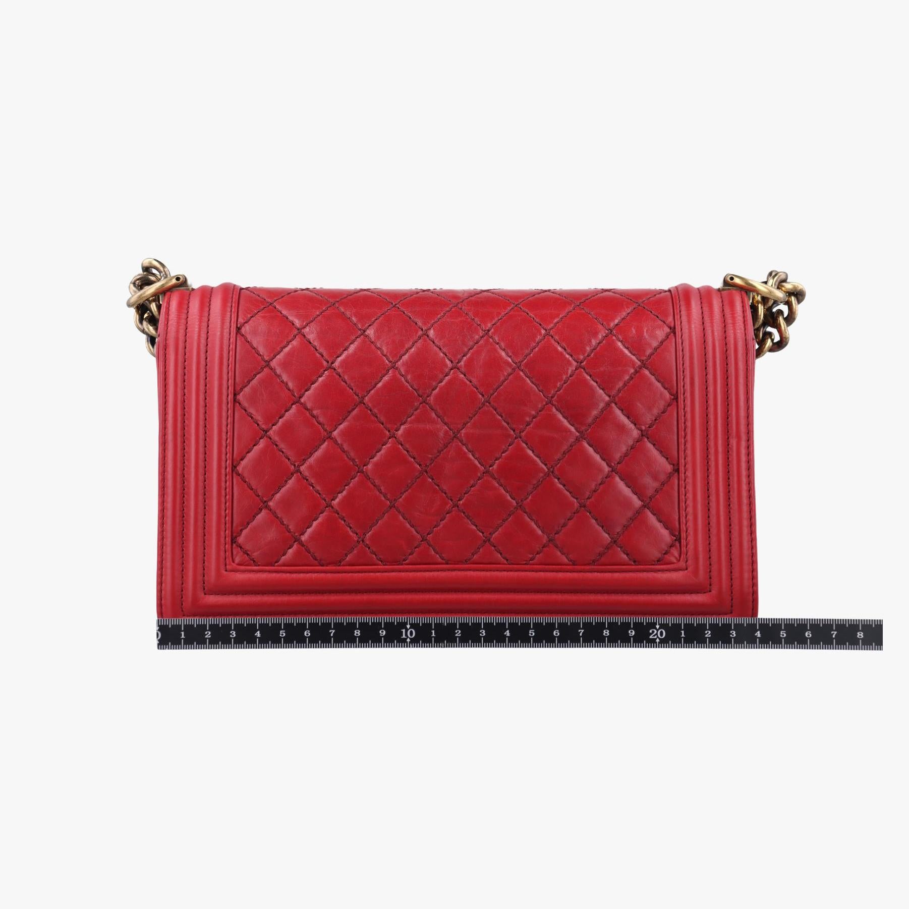 シャネル Chanel ショルダーバッグ レディース レッド A67086 17758189