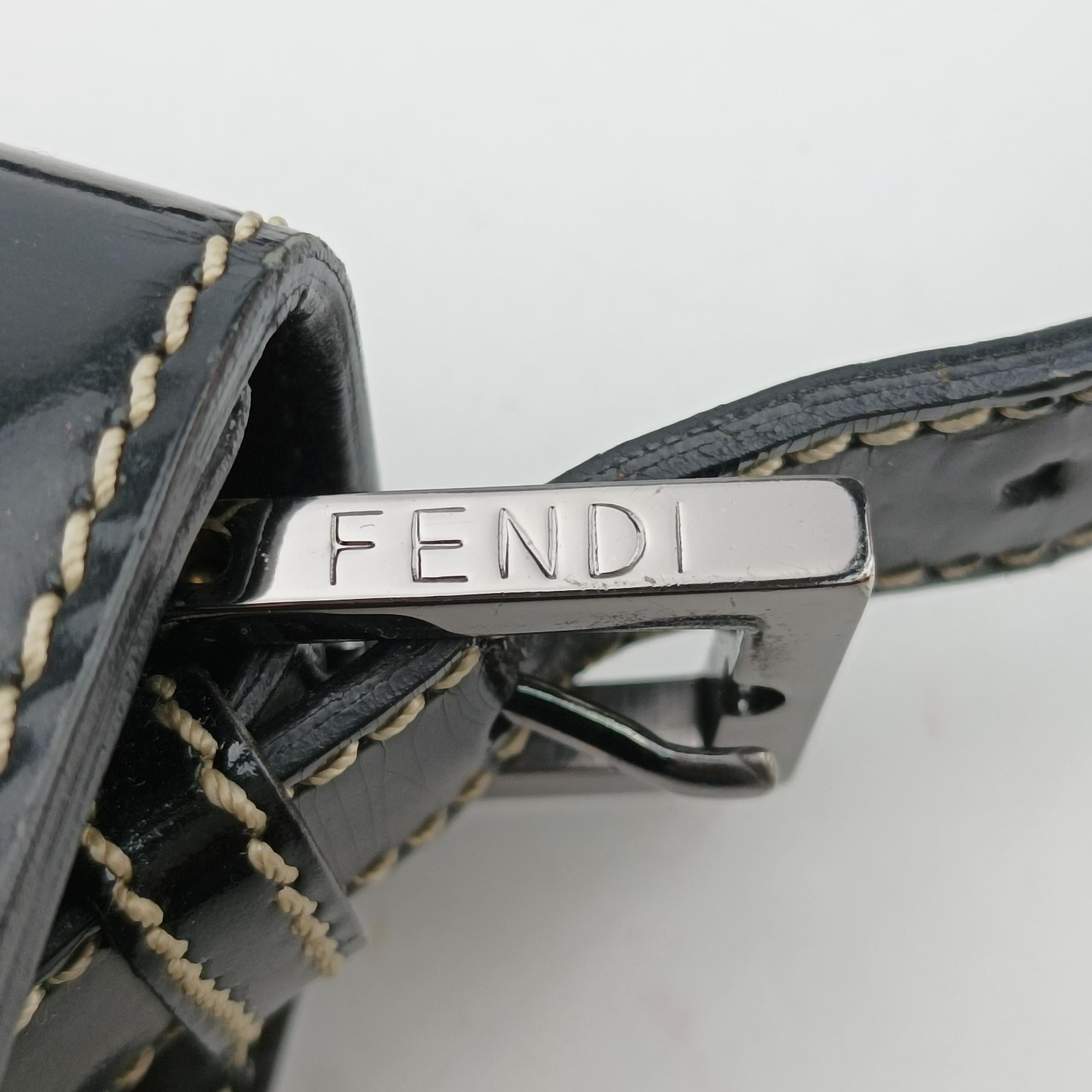 フェンディ Fendi ショルダーバッグ レディース バケット ブラック パテント 2258 8BR082019