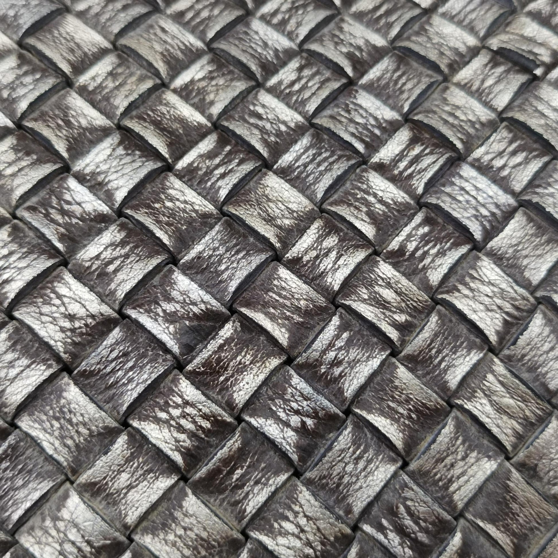 ボッテガヴェネタ Bottega Veneta ハンドバッグ レディース カバMM グレー レザー 115664 VGBE1 2024EPEV 2007 6104 A