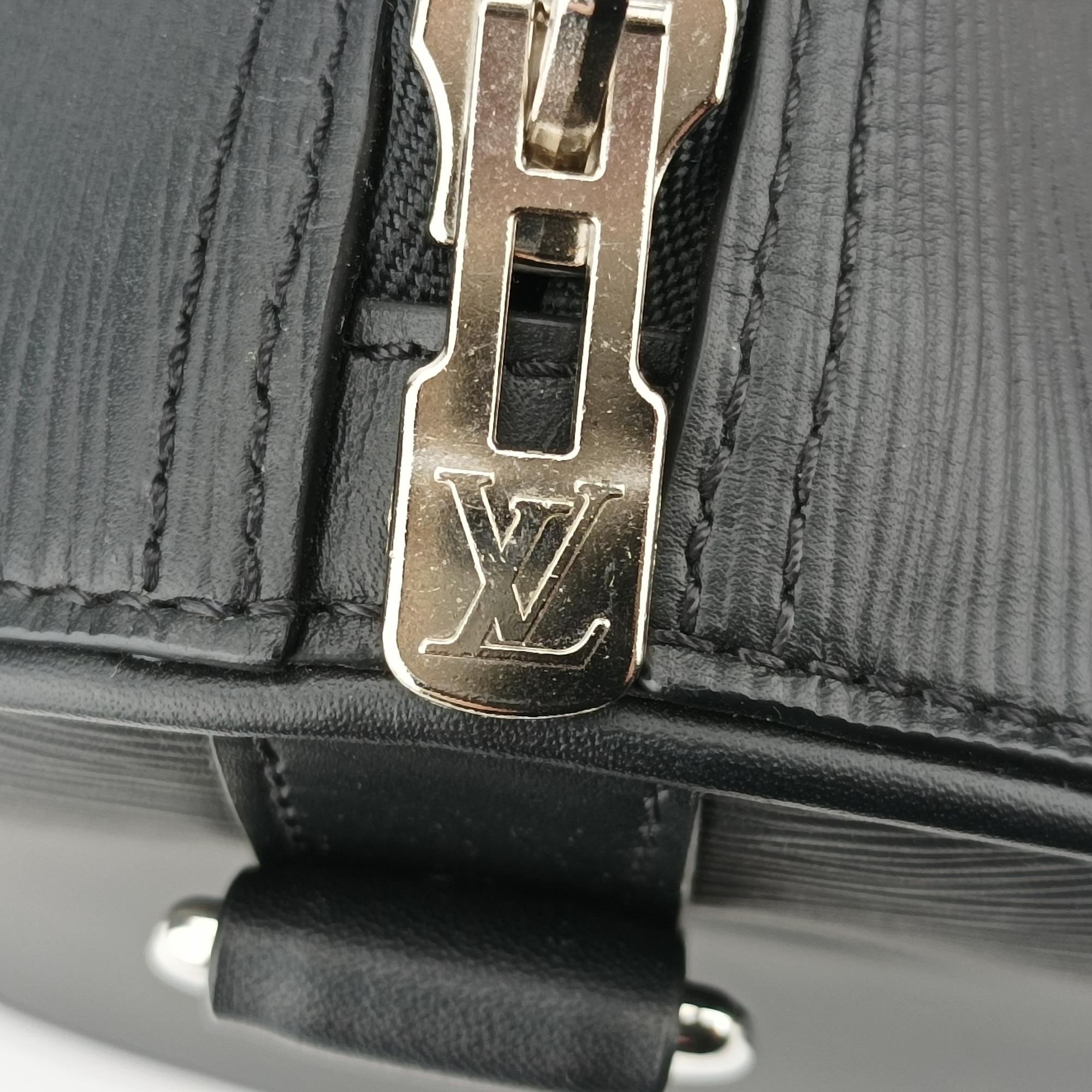 ルイヴィトン Louis Vuitton ボストンバッグ レディース ブラック FO2167