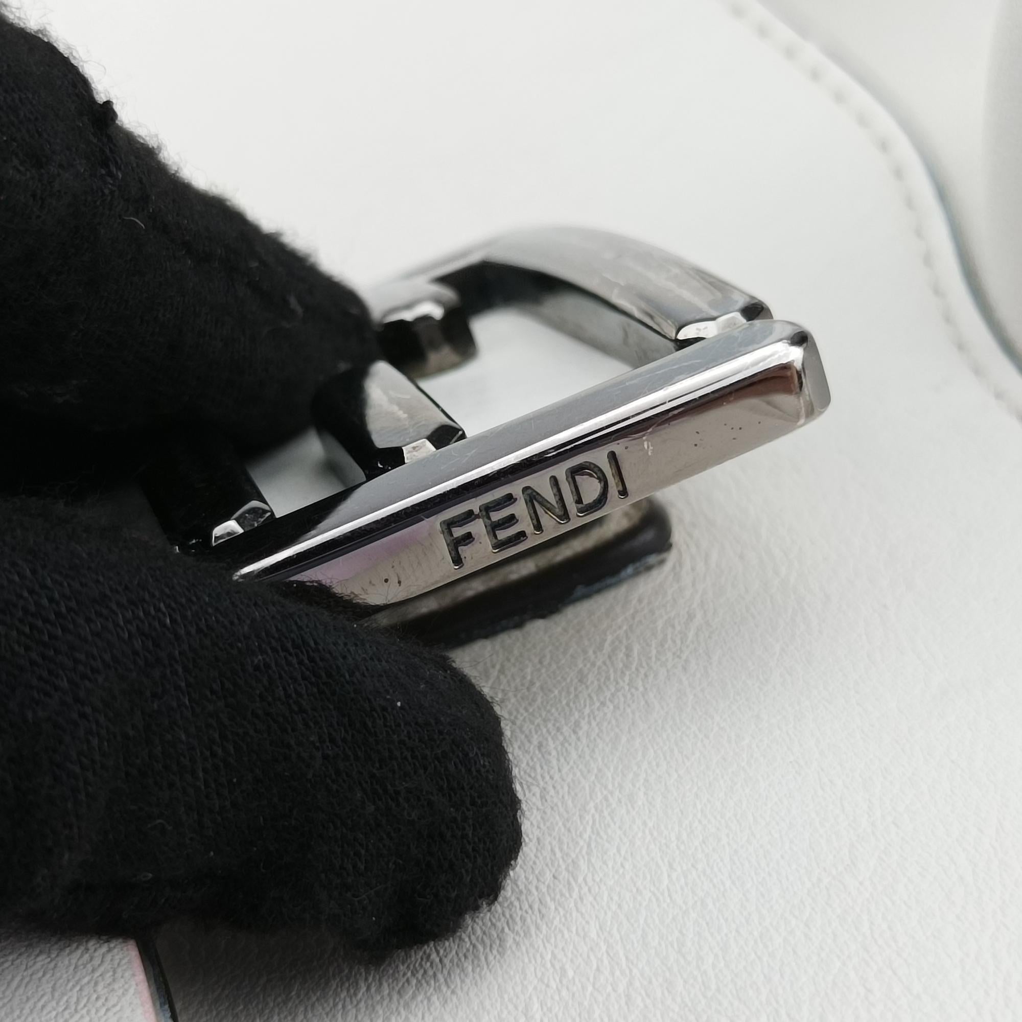 フェンディ Fendi ショルダーバッグ レディース バゲット ホワイト レザー 8BR600-I8L-169-10429