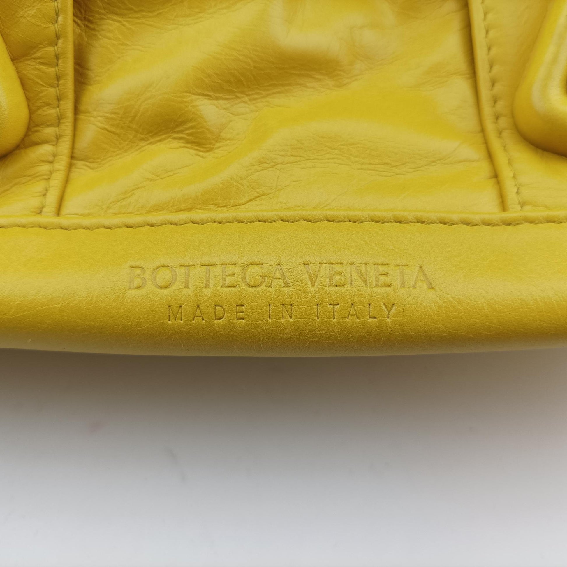 ボッテガヴェネタ Bottega Veneta ショルダーバッグ レディース ザ アルコ イエロー レザー B09551397V