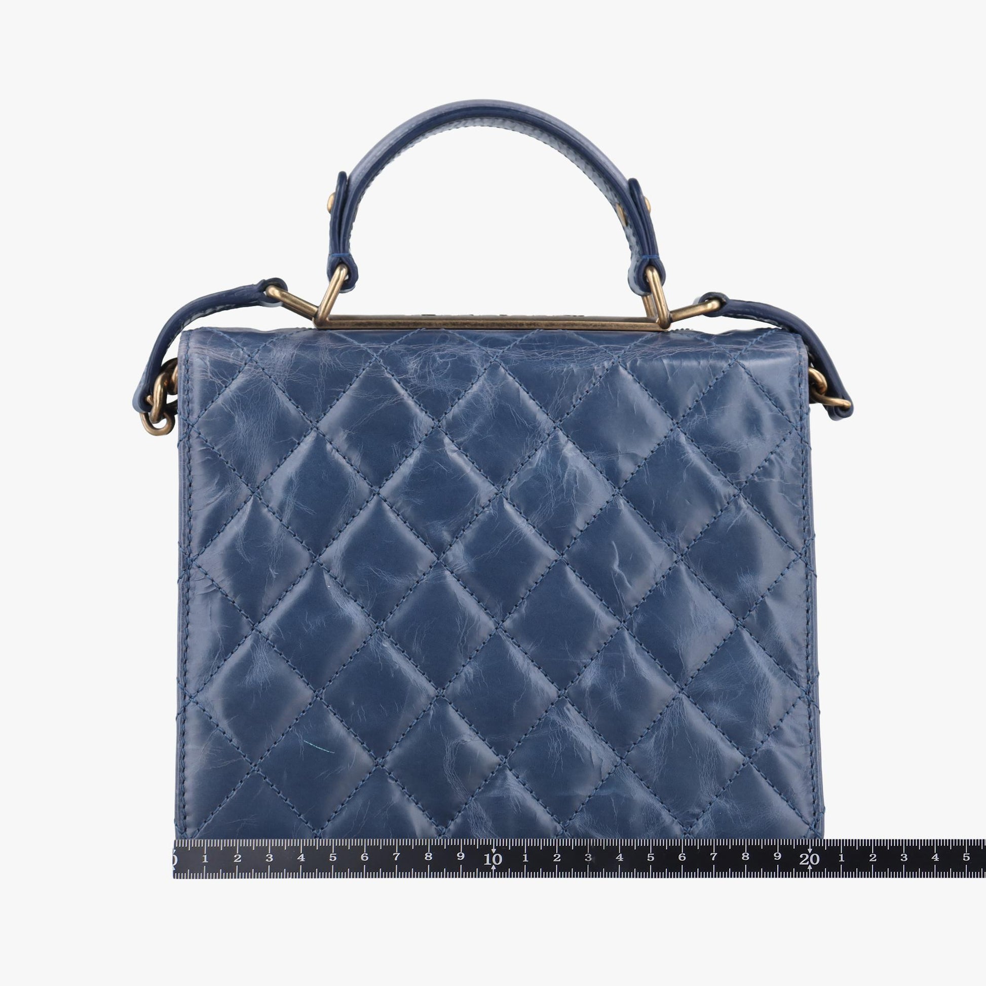 シャネル Chanel ショルダーバッグ レディース 2.55マトラッセ ブルー レザー A66816 15750012