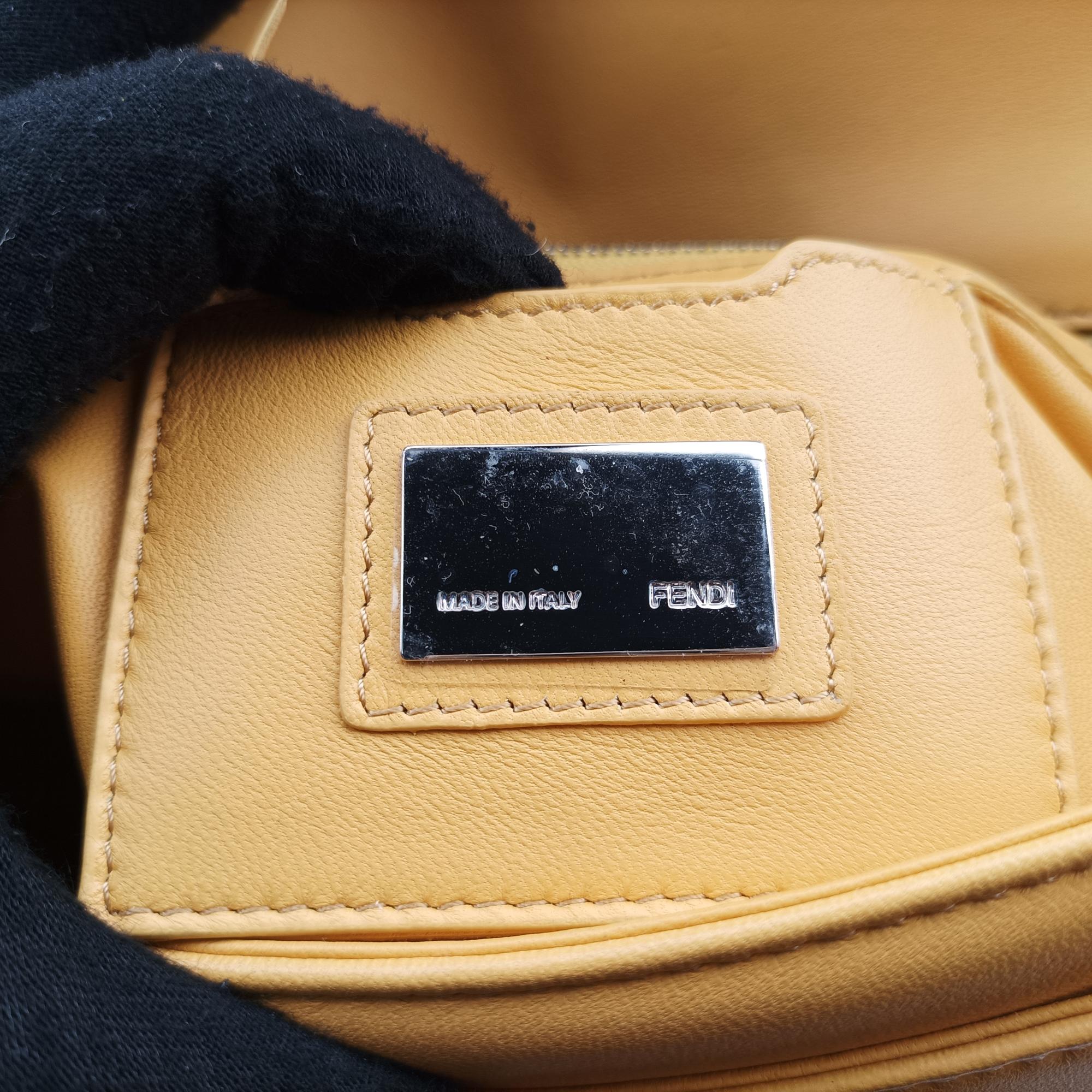 フェンディ Fendi ショルダーバッグ レディース イエロー 8BR677-P05-148-2566