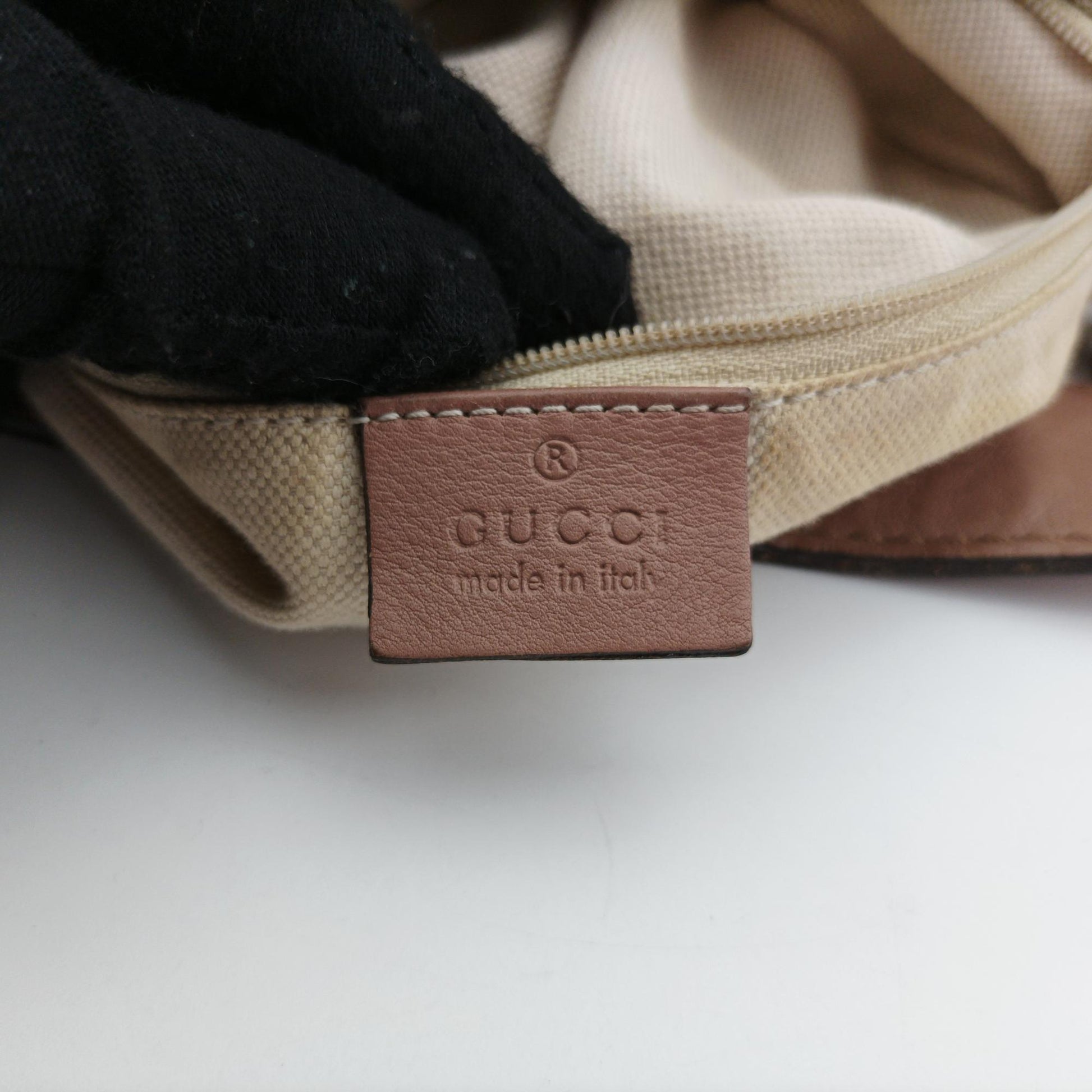 グッチ Gucci ショルダーバッグ レディース スーキー ベージュ レザー 232955