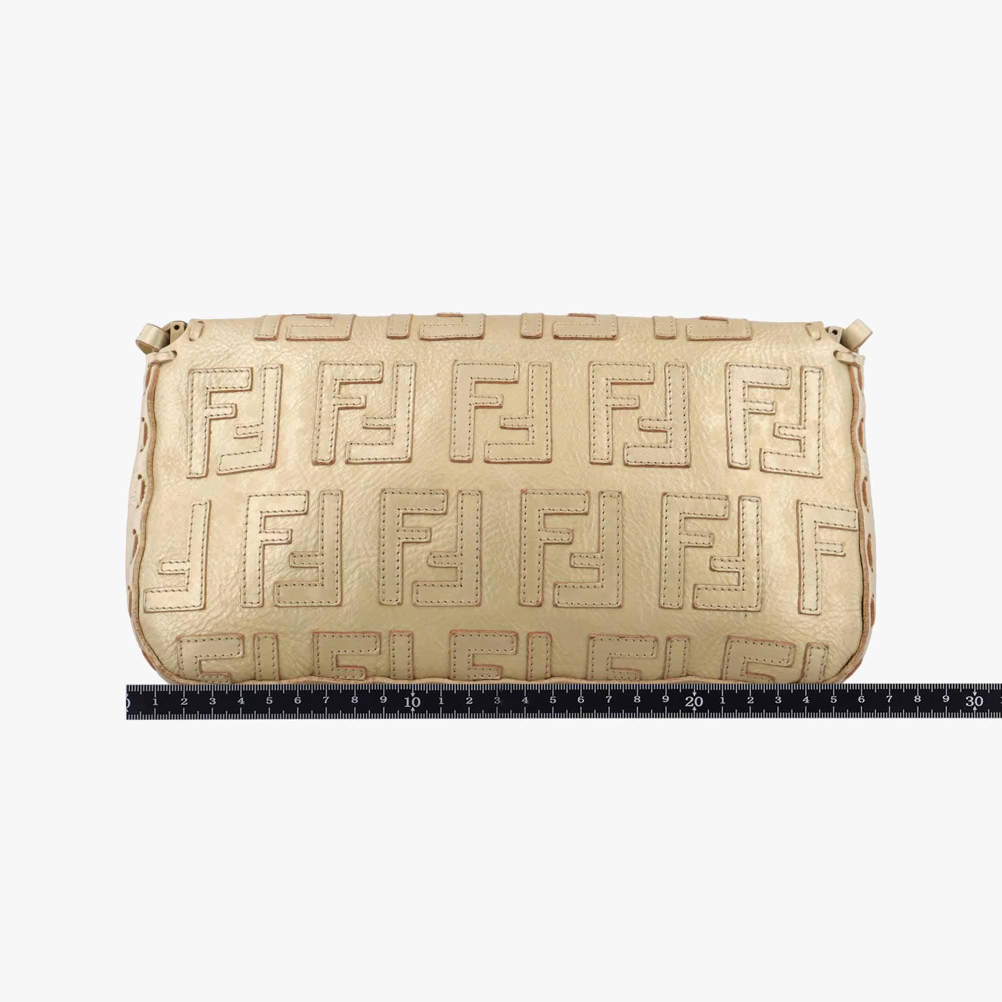 フェンディ Fendi ハンドバッグ レディース ゴールド 2305.8BR000.038