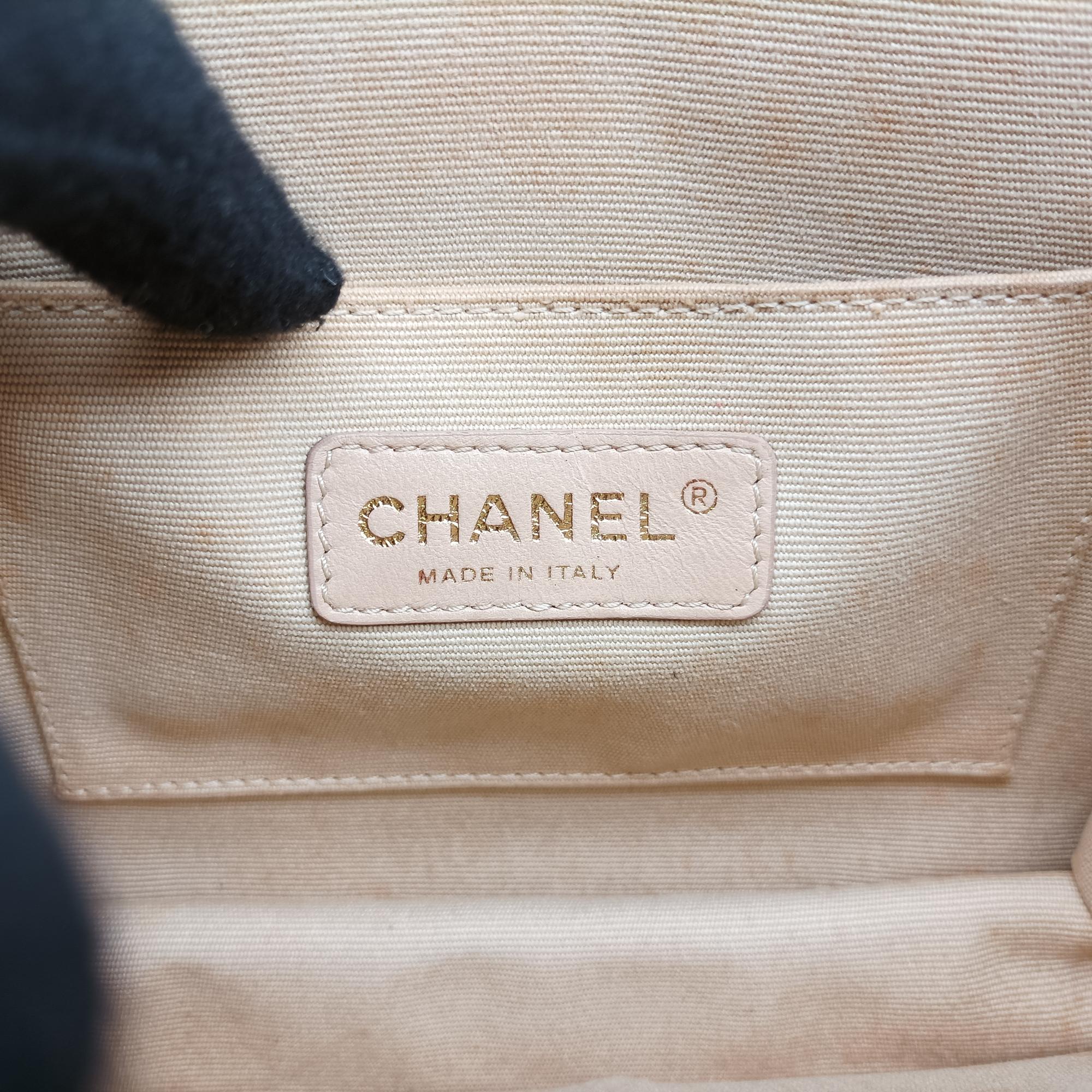 シャネル Chanel ショルダーバッグ レディース 2.55マトラッセ イエロー レザー A66816 15758290