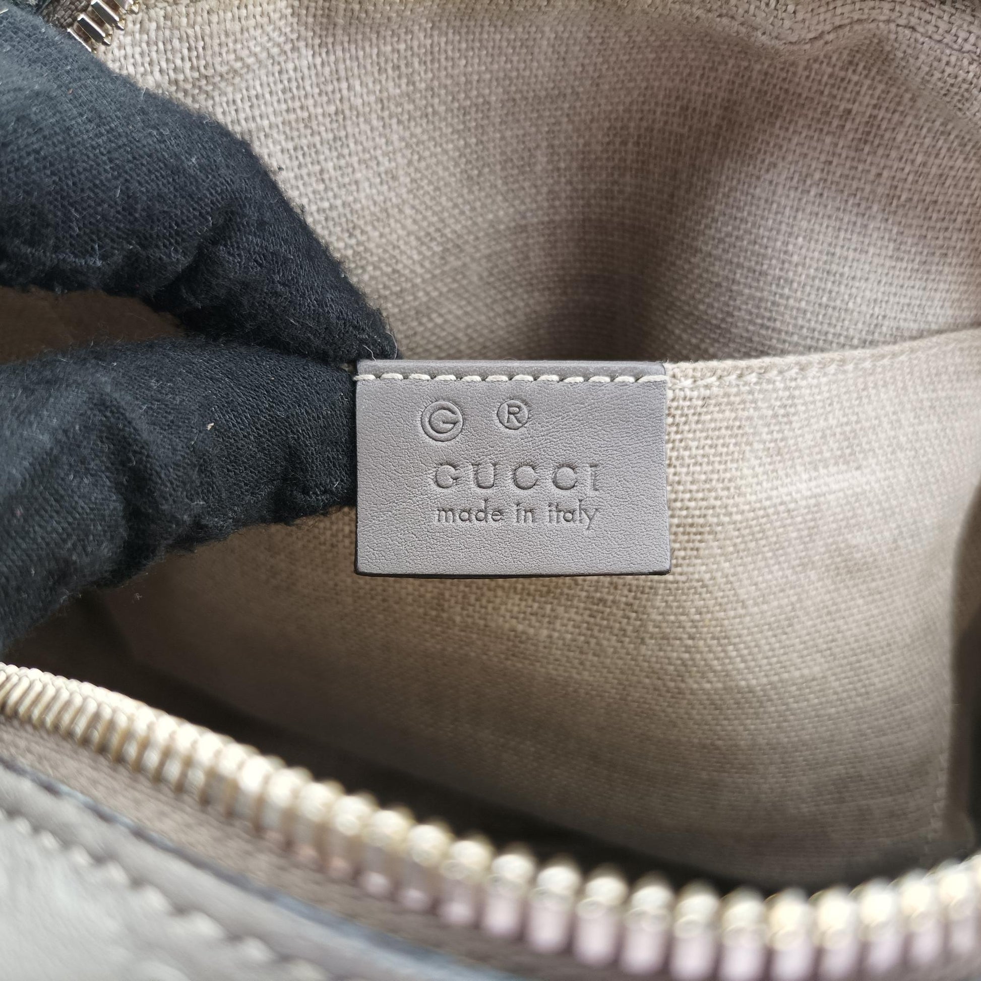 グッチ Gucci ショルダーバッグ レディース ブリー マイクログッチシマ グレー レザー 449413 H023507390