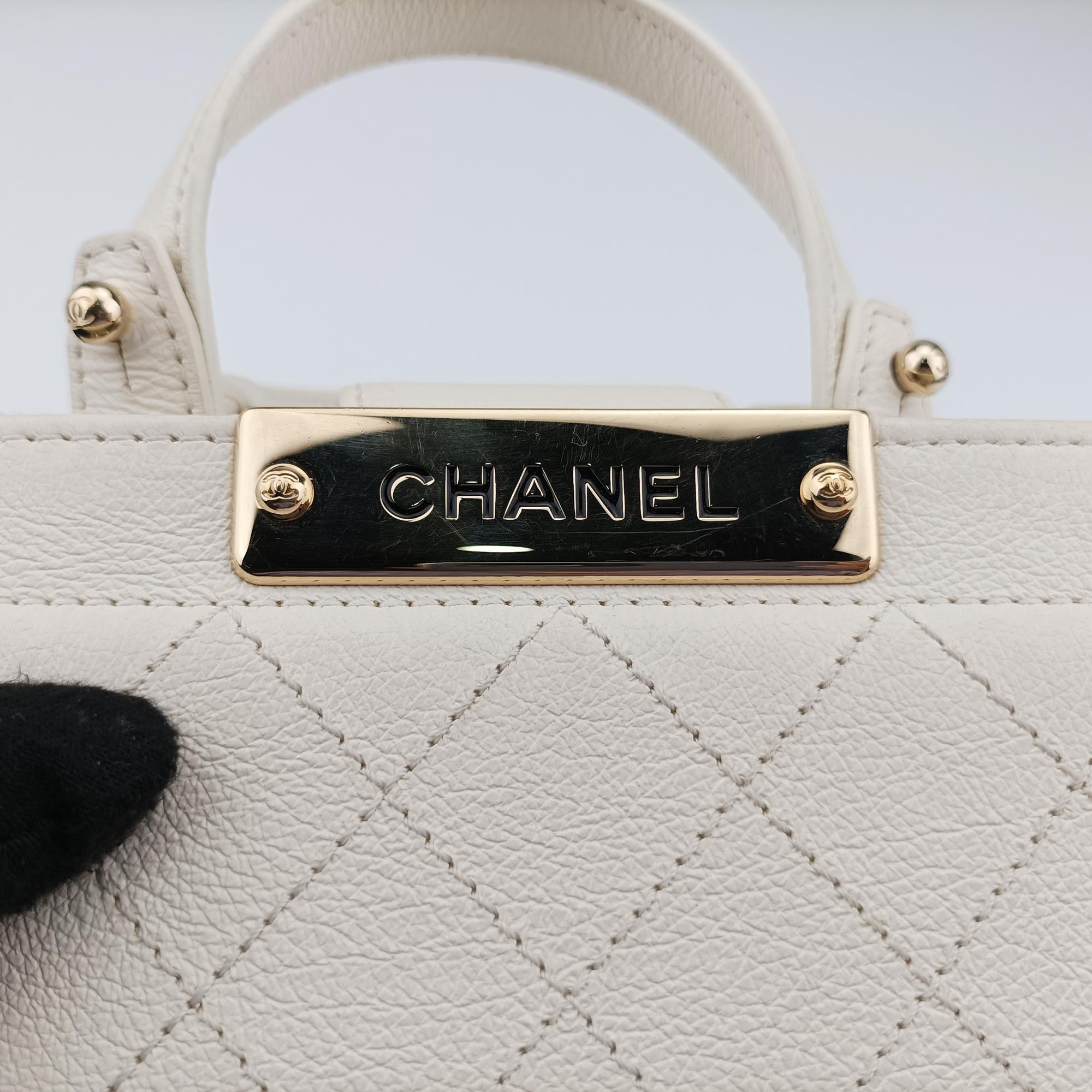 シャネル Chanel ショルダーバッグ レディース ホワイト A93731 23754277