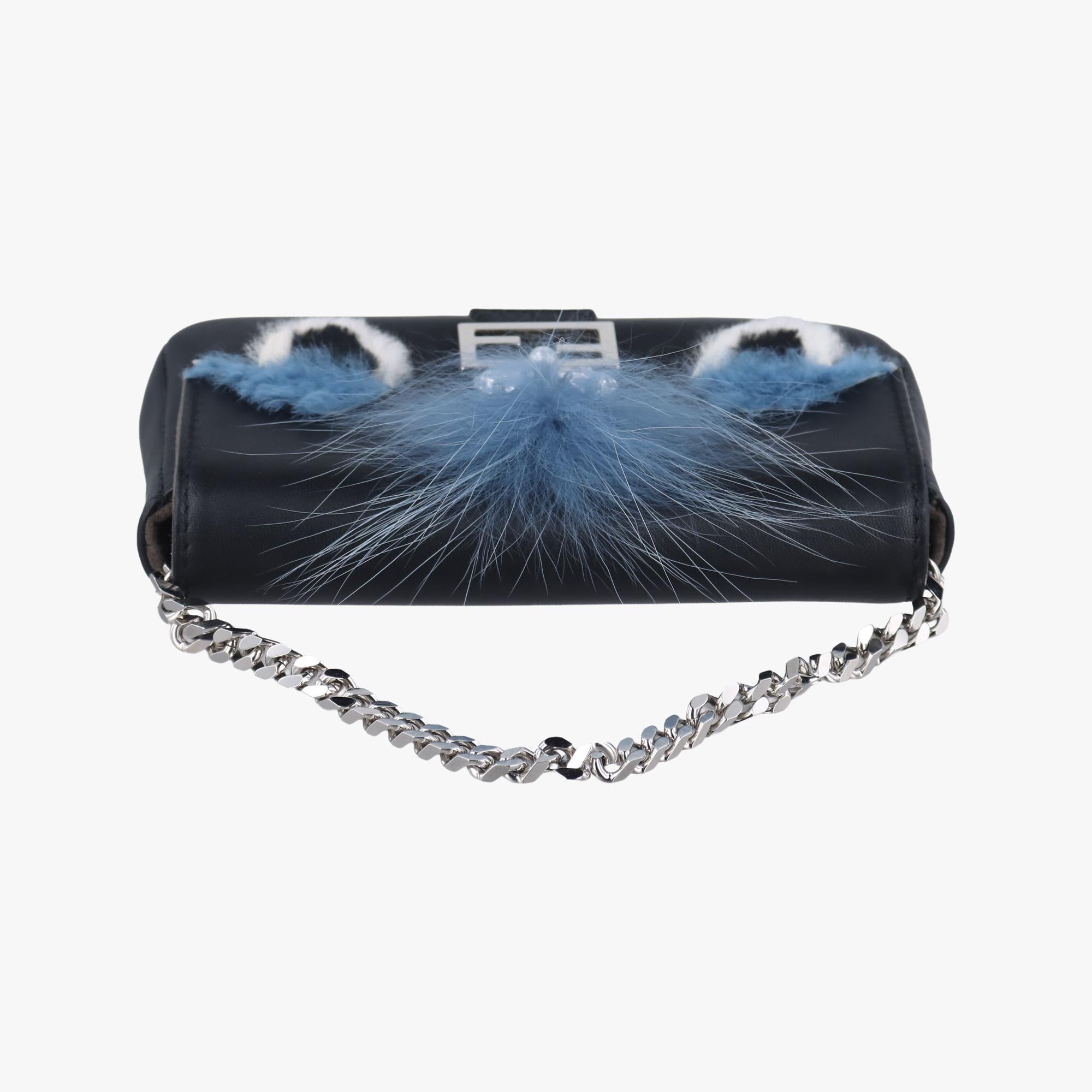 フェンディ Fendi ショルダーバッグ レディース モンスター マイクロバケット ブラック レザー 8M0354-3ZQ-159-9290