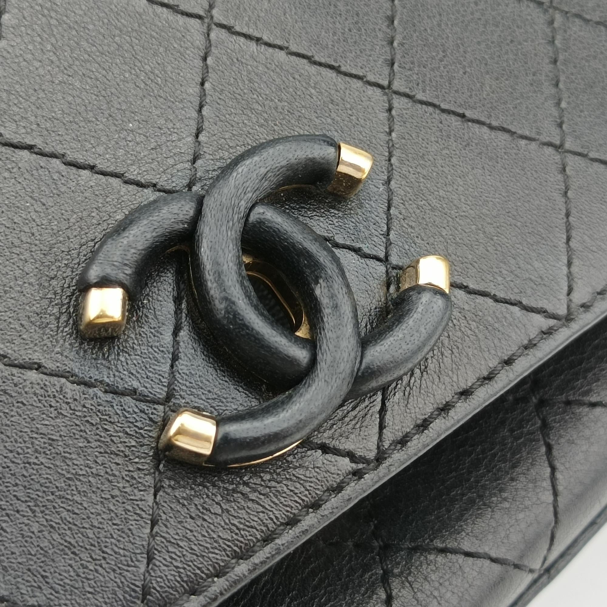 Covered CC Flap Black leather AS0534 27693644マトラッセ カバード CC フラップ ブラック レザー AS0534 27693644