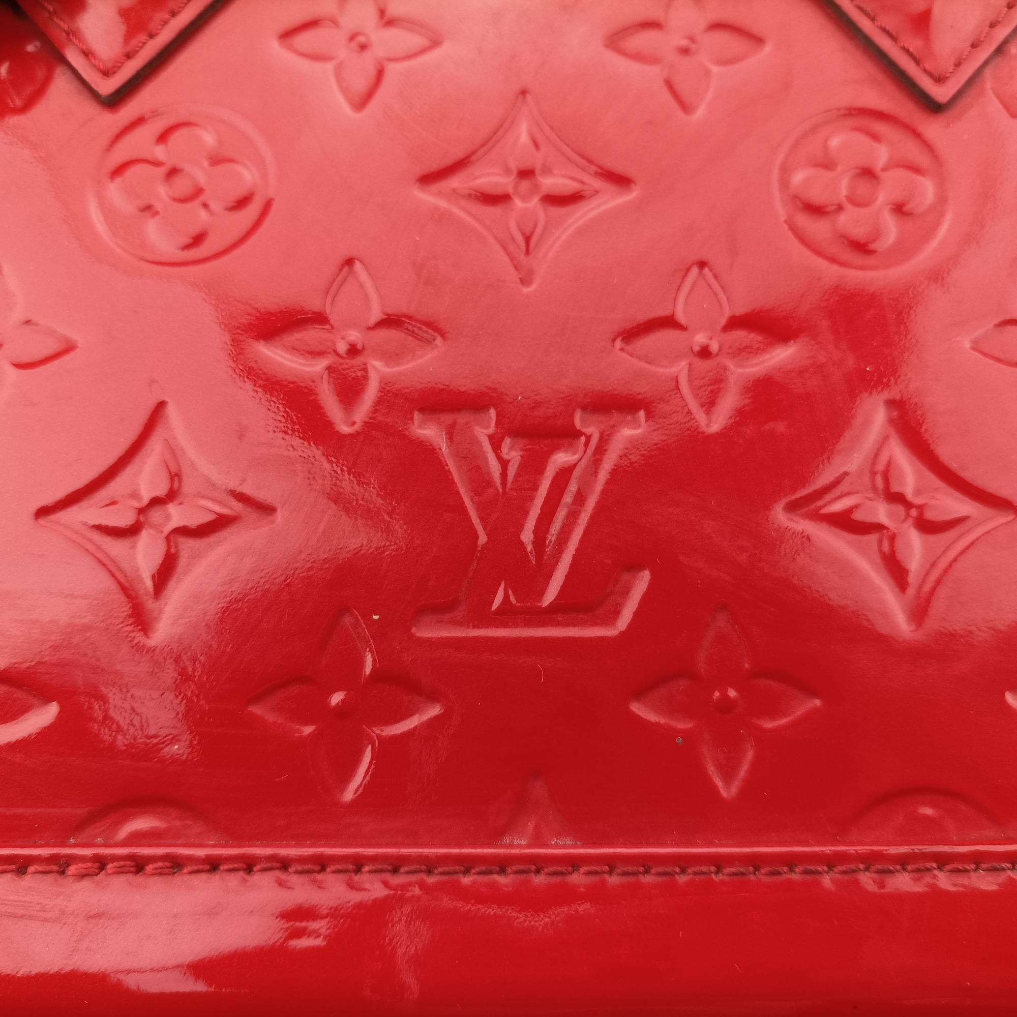 ルイヴィトン Louis Vuitton ショルダーバッグ レディース アルマBB レッド ヴェルニ M90174 FL0136