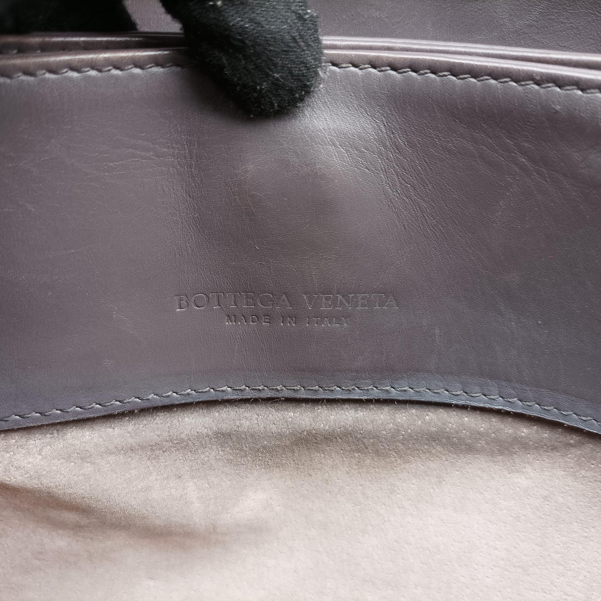 ボッテガヴェネタ Bottega Veneta ショルダーバッグ レディース ローマ イントレチャート グレー レザー B00645387B