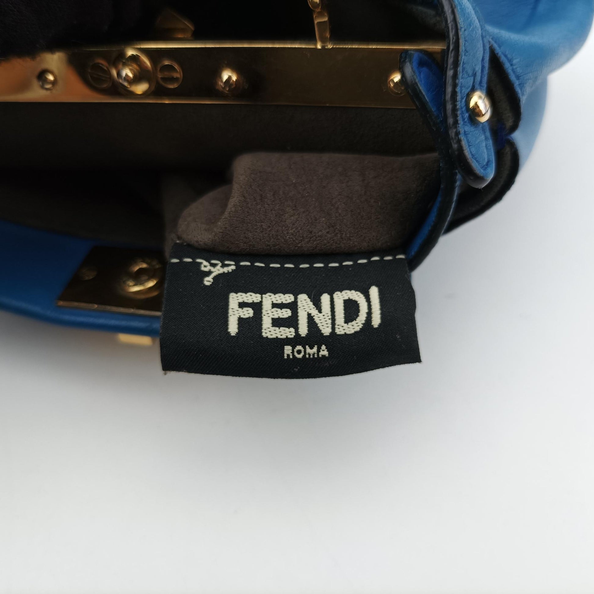 フェンディ Fendi ショルダーバッグ レディース マイクロピーカブー ブルー レザー 8M0355-K47-159-9290