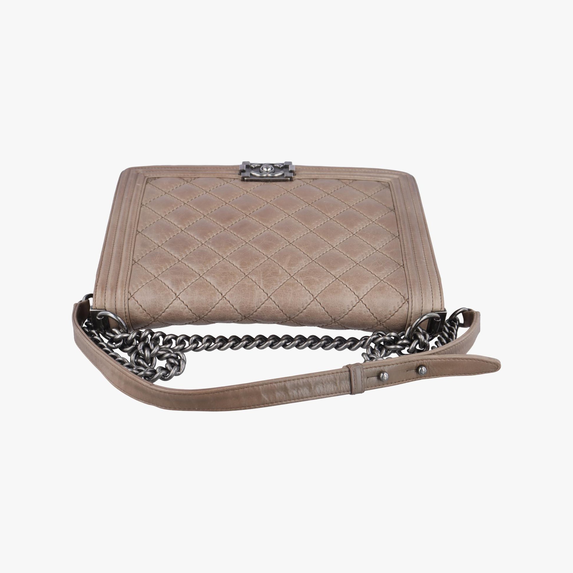 シャネル Chanel ショルダーバッグ レディース ベージュ A66384 18435453