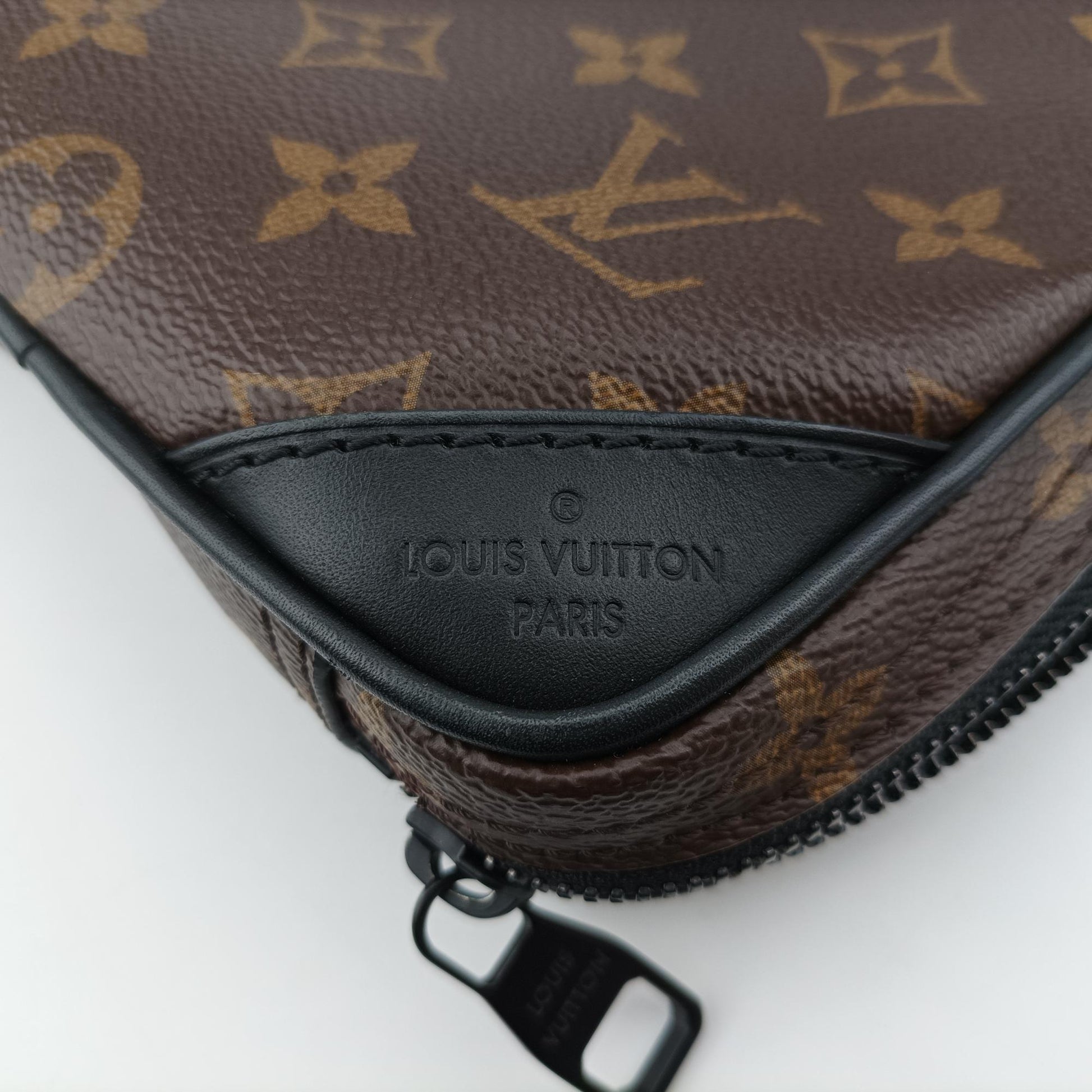 ルイヴィトン Louis Vuitton ショルダーバッグ レディース ブラウン CA3148