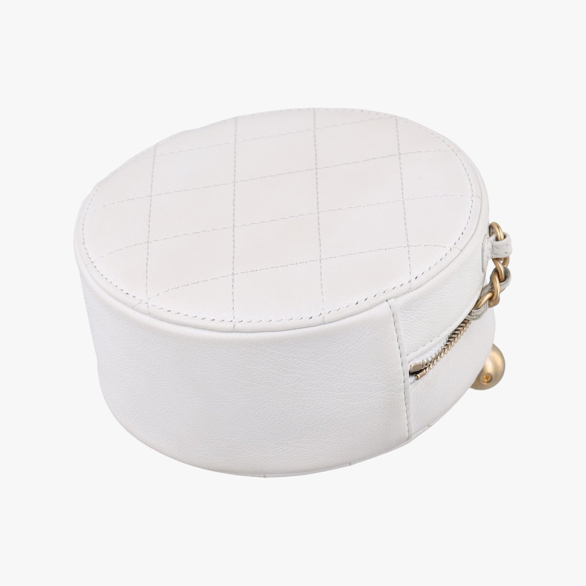 シャネル Chanel ショルダーバッグ レディース ホワイト AP0999 29268706