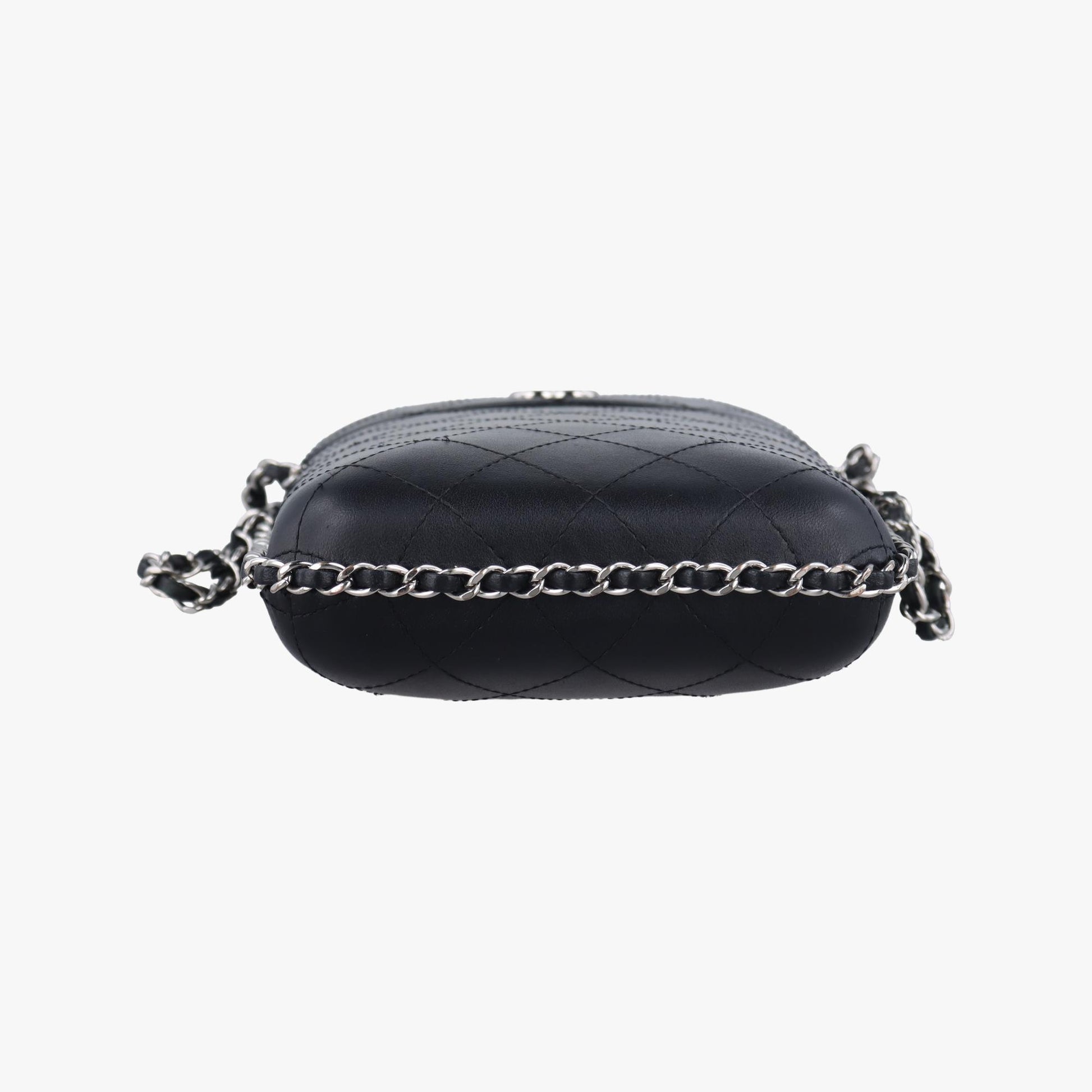 シャネル Chanel ショルダーバッグ レディース シャネル CC フォン ホルダー ブラック ラムスキン A94471 25311724