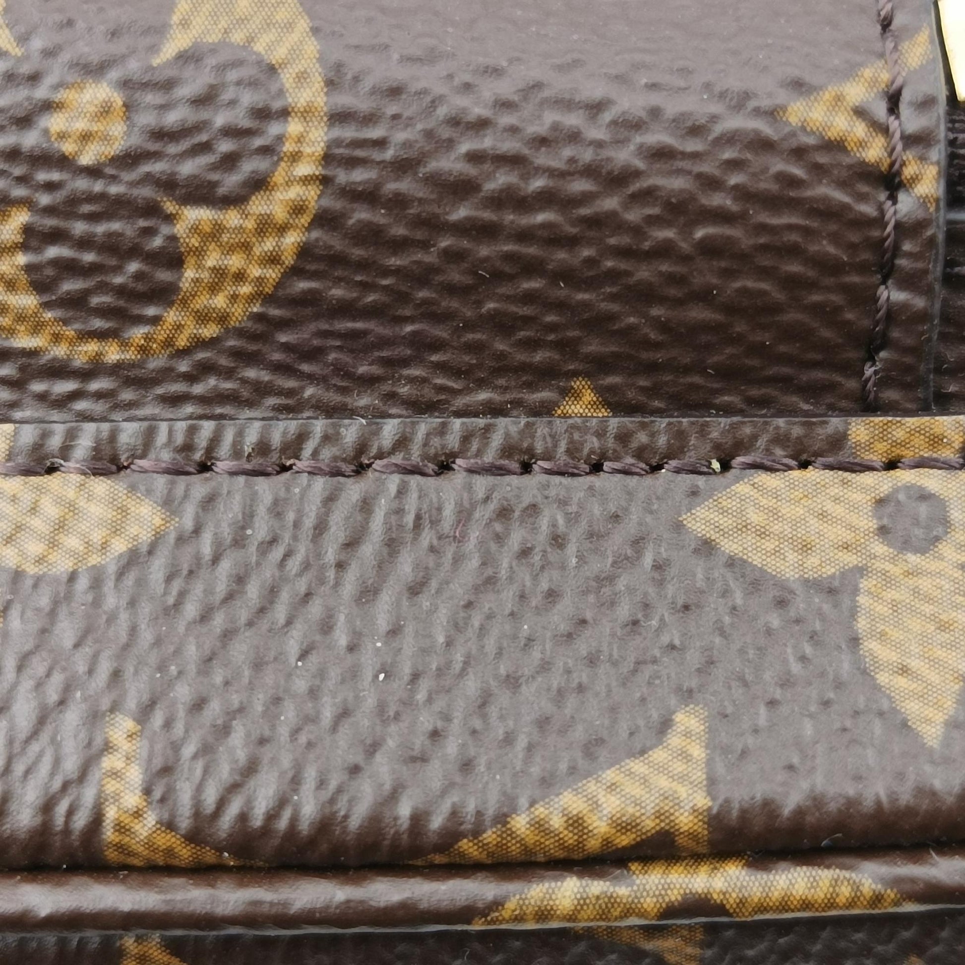 ルイヴィトン Louis Vuitton ショルダーバッグ レディース ユーティリティ ブラウン モノグラムキャンバス M80746 ICチップ