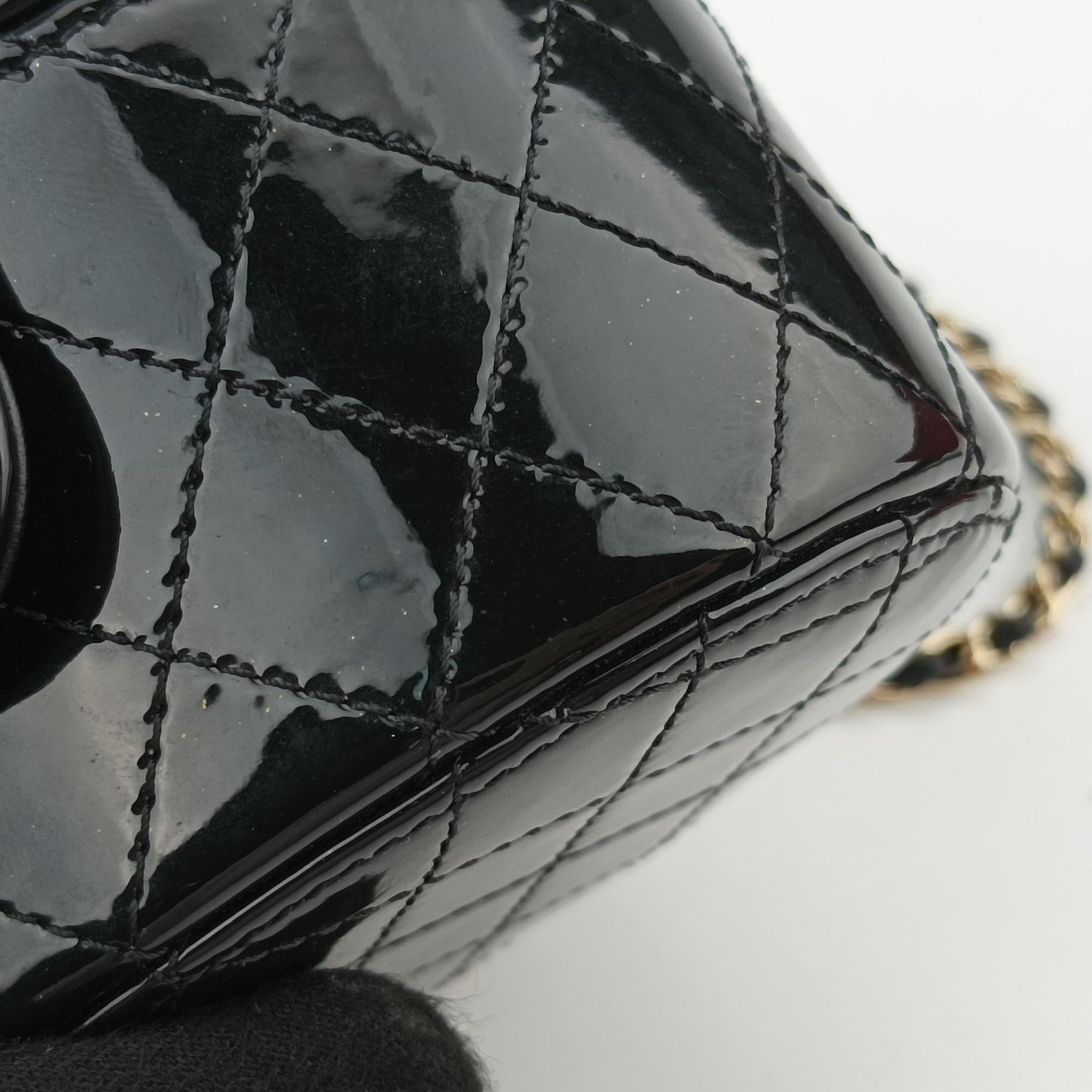 シャネル Chanel ショルダーバッグ レディース ブラック AP1573 29722180