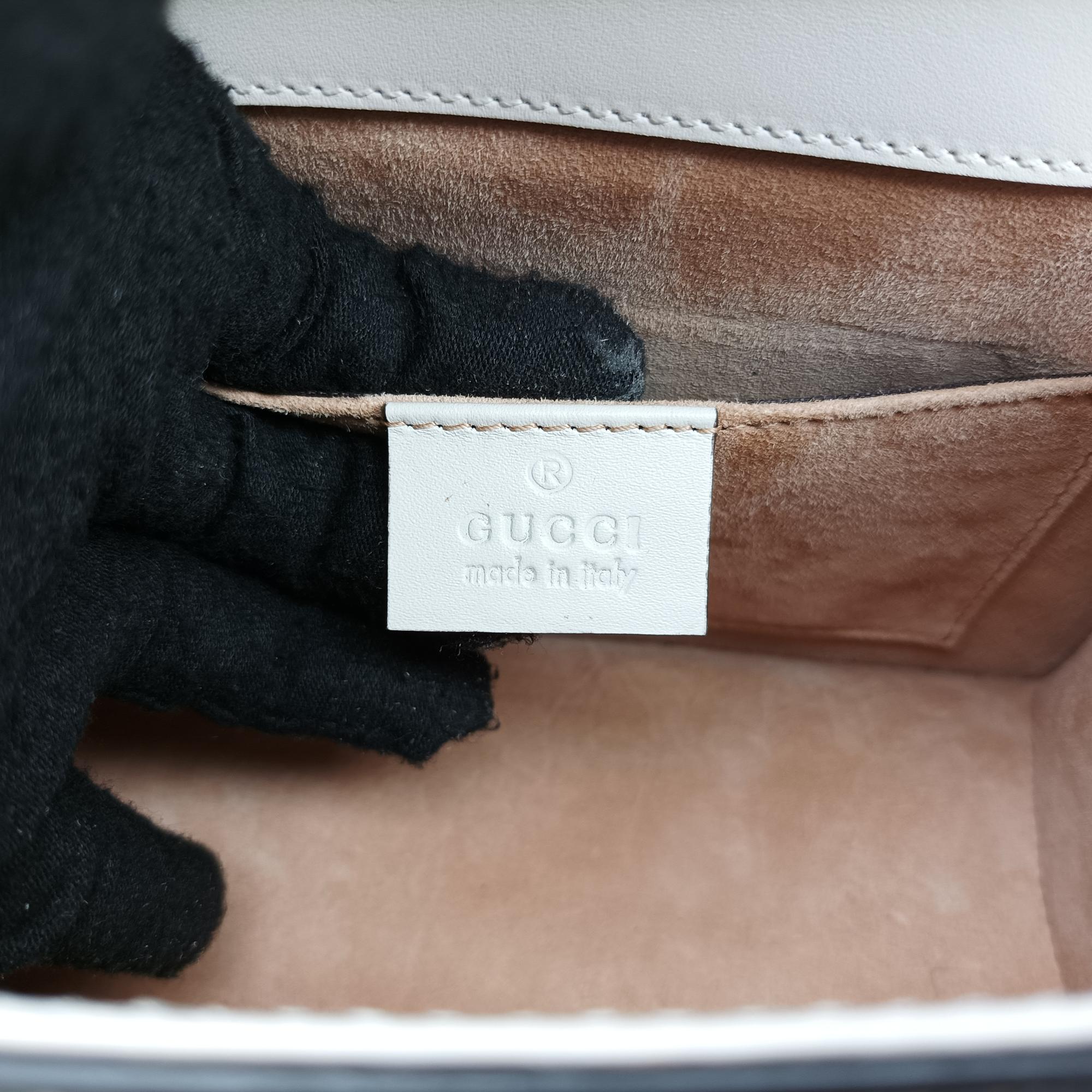 グッチ Gucci ショルダーバッグ レディース シルヴィ ホワイト レザー 470270 F023369811