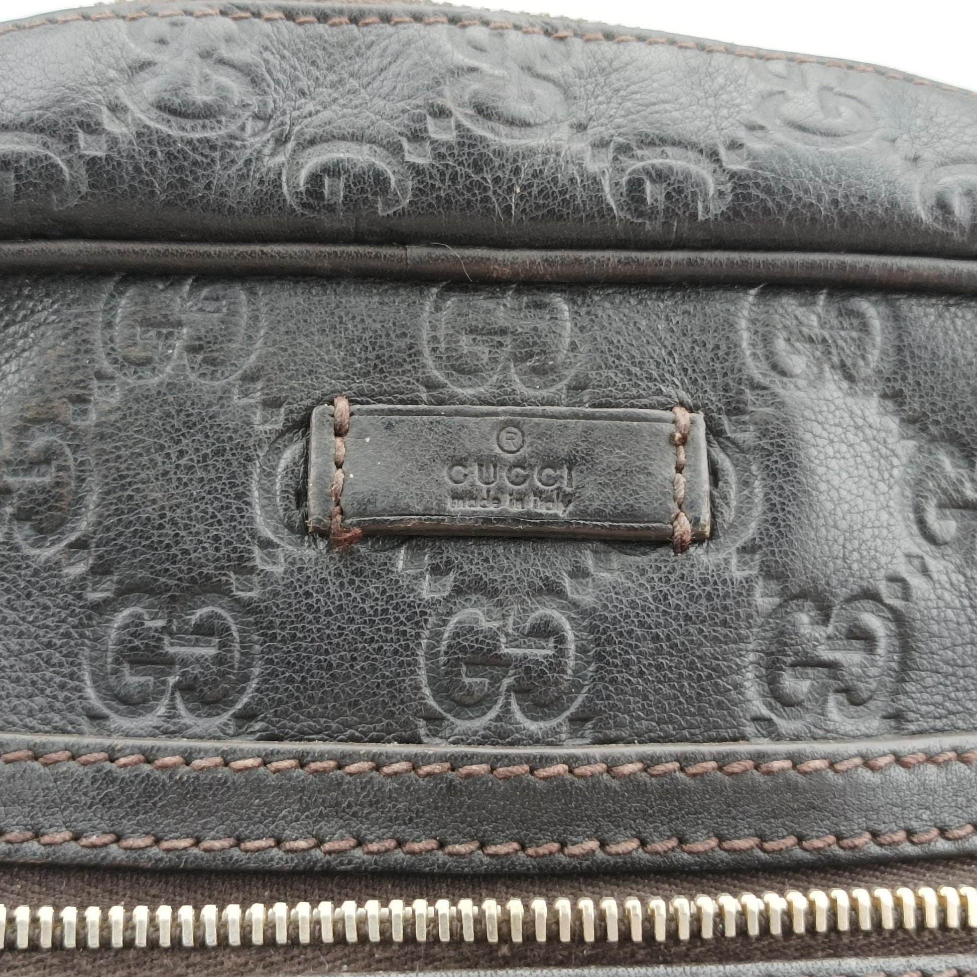 グッチ Gucci ショルダーバッグ レディース GGインプリメ メッセンジャー ブラック レザー 201448 D012046440