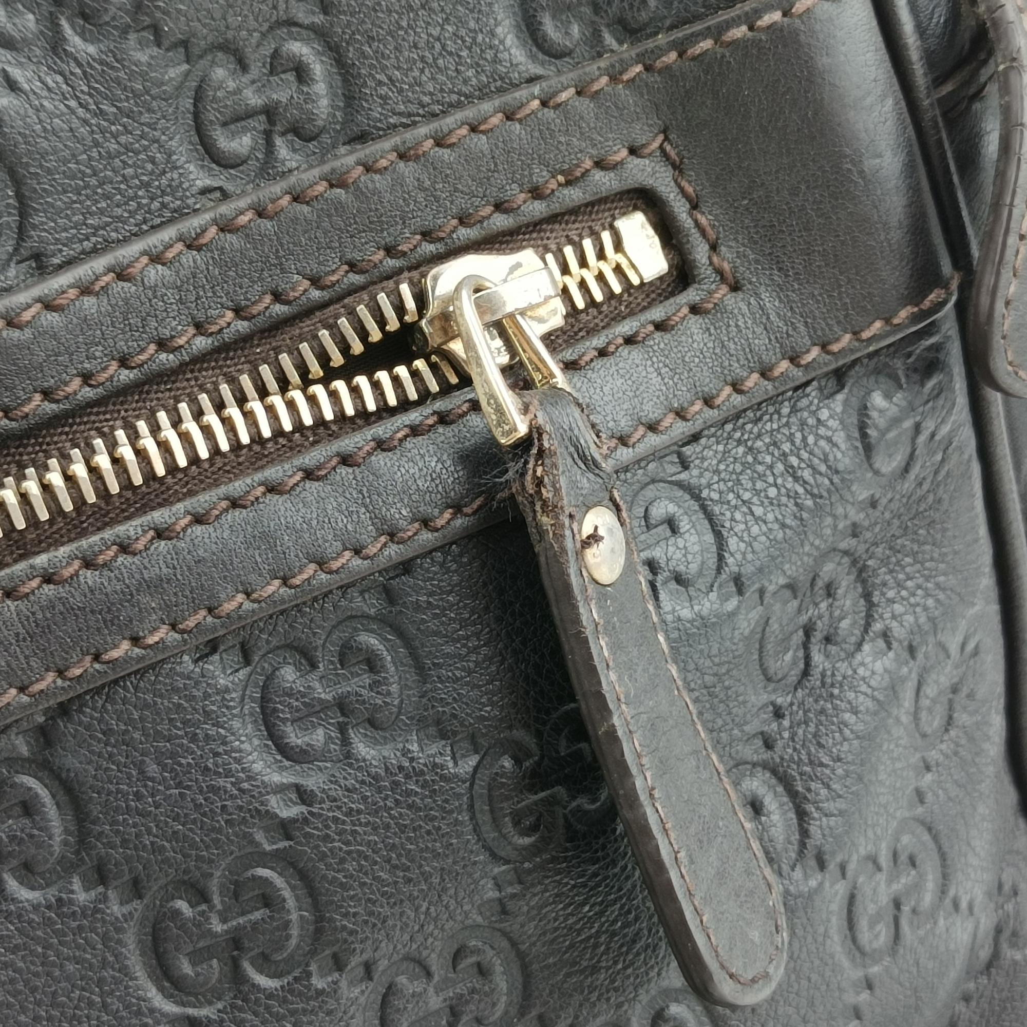 グッチ Gucci ショルダーバッグ レディース GGインプリメ メッセンジャー ブラック レザー 201448 D012046440