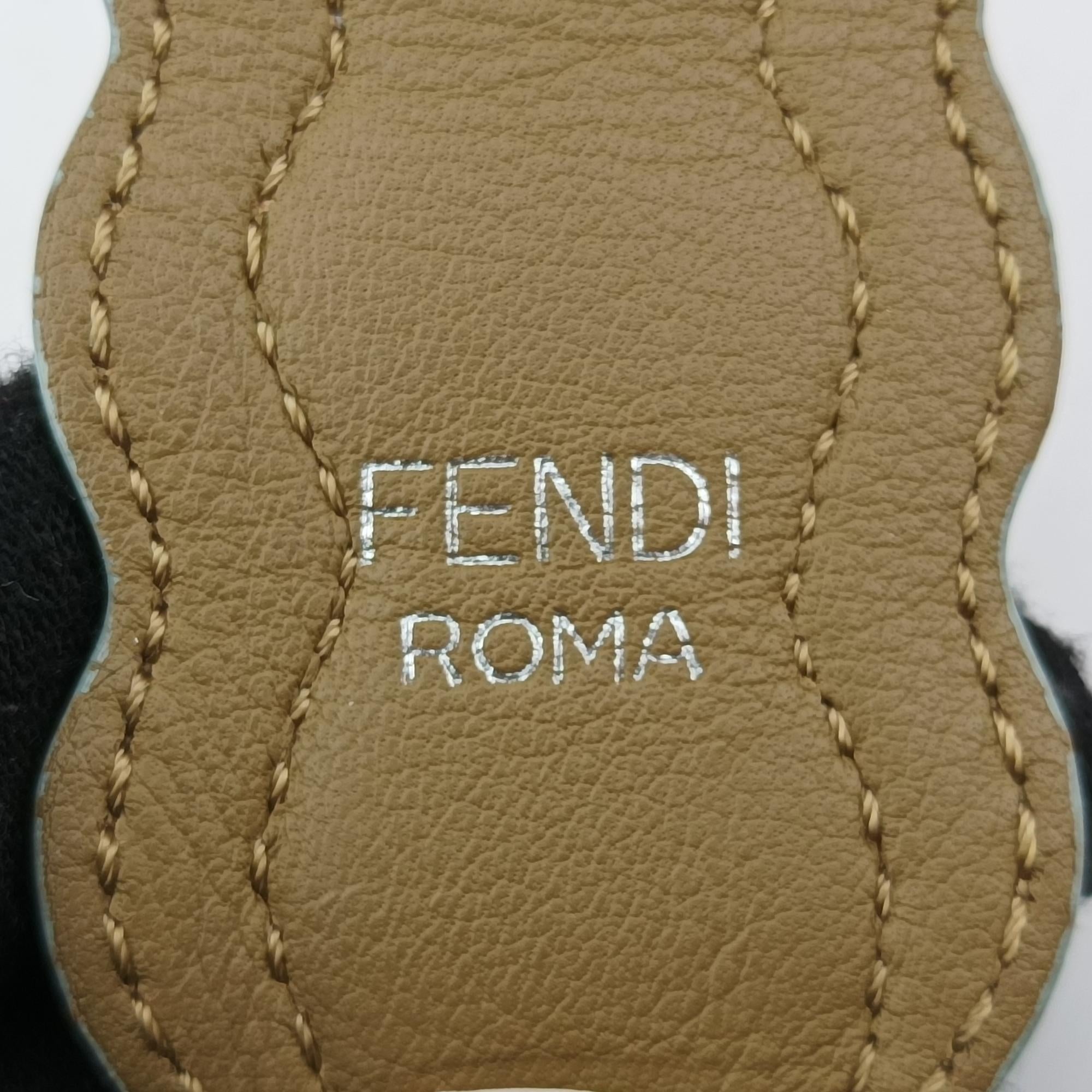 フェンディ Fendi ショルダーバッグ レディース スタッズ キャナイ ピンク レザー 8M0381-0Z8-178-8241