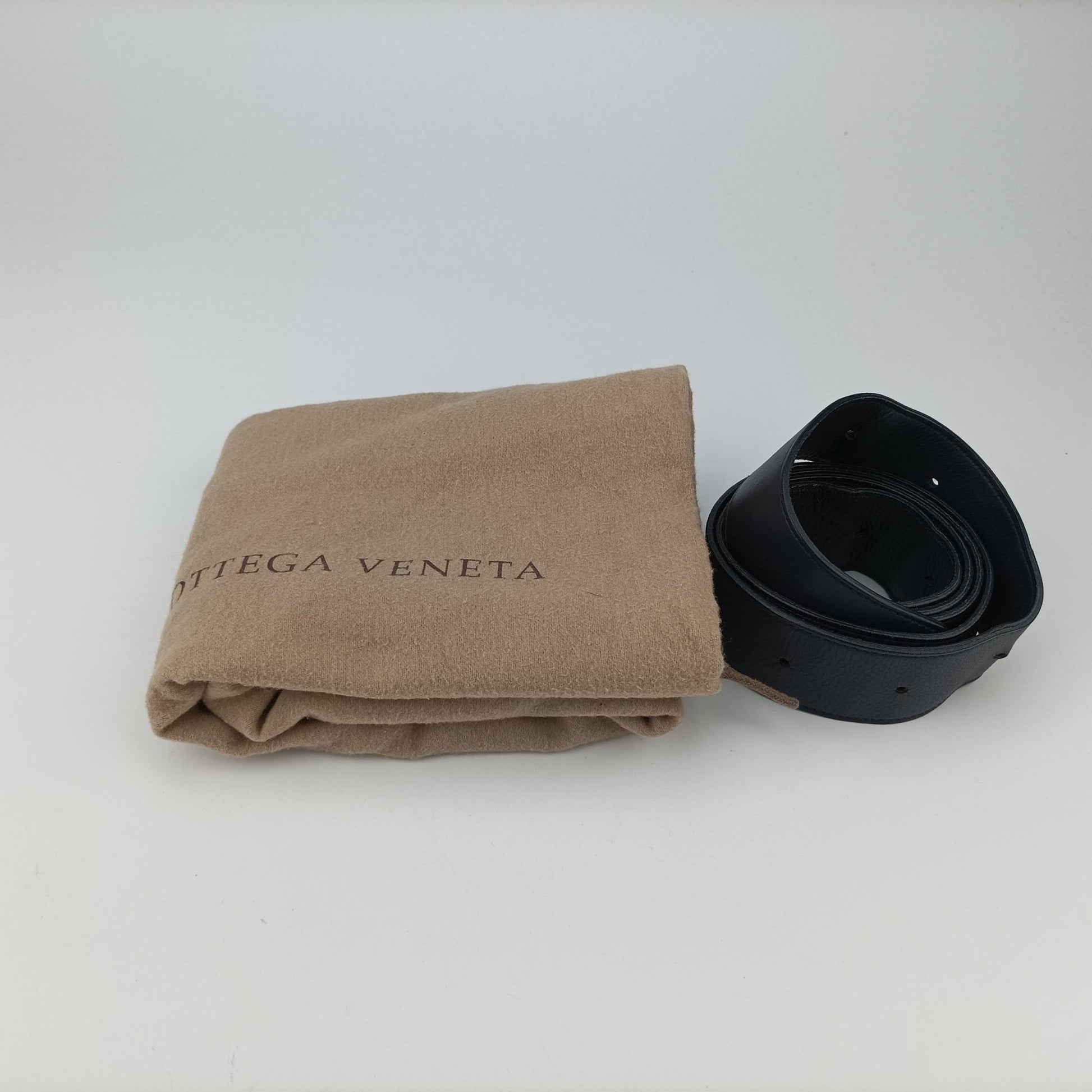 ボッテガヴェネタ Bottega Veneta ショルダーバッグ レディース イントレチャート ブラック ラムスキン 161314 VQ131 4130 EPEV 2010 6977 B