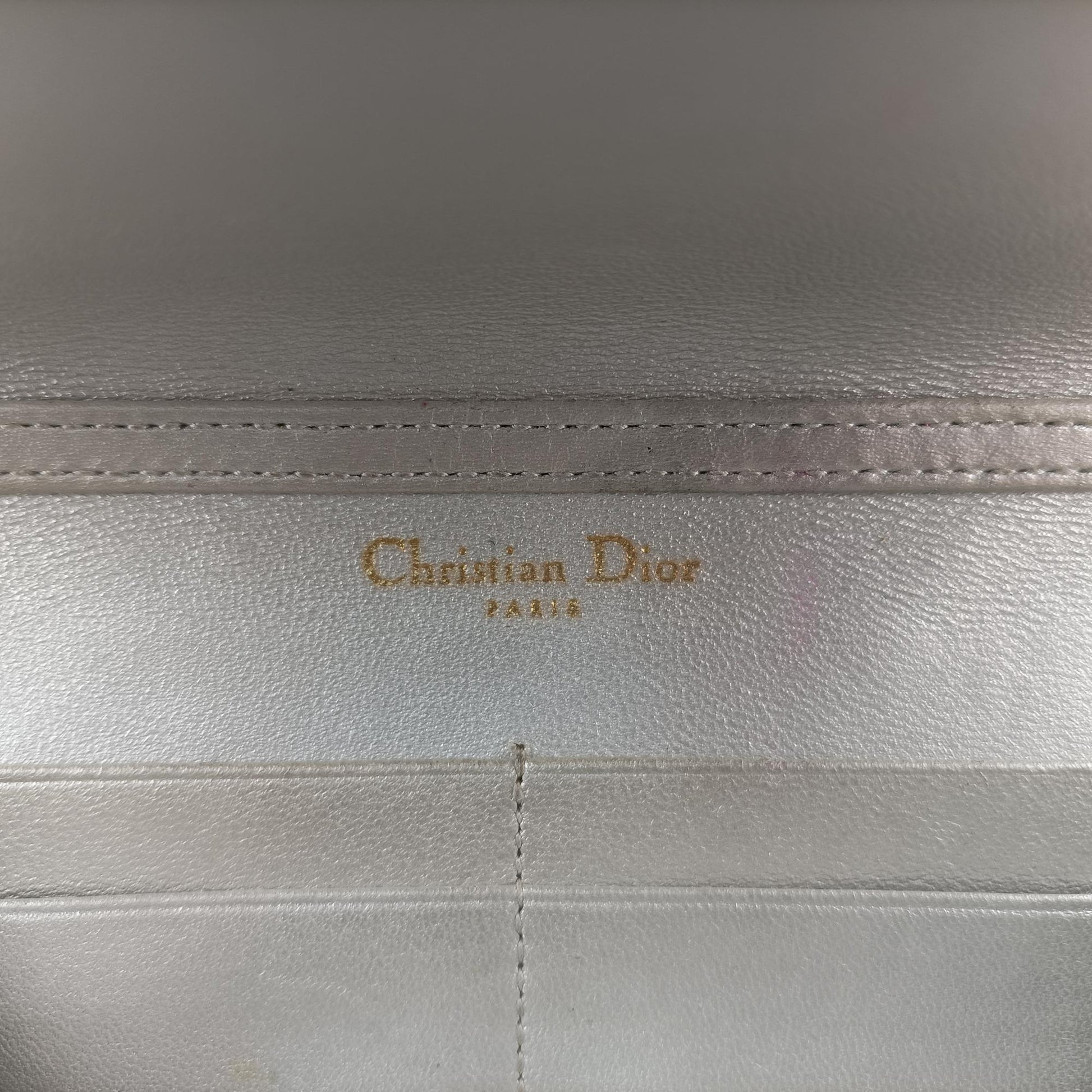 クリスチャンディオール Christian Dior ショルダーバッグ レディース ディオラマ シルバー レザー 09-BO-0127