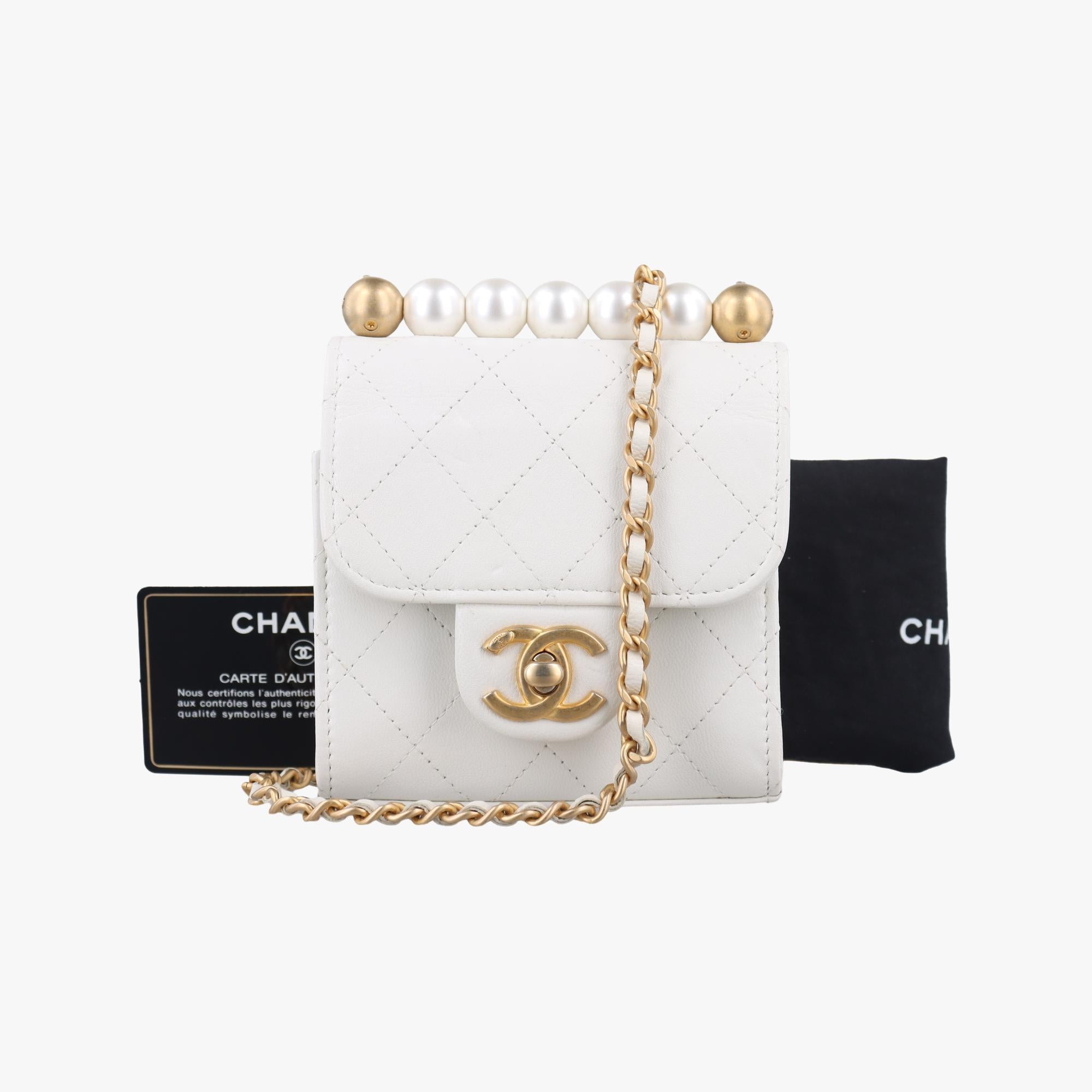 シャネル Chanel ショルダーバッグ レディース ホワイト AP0997 29270058