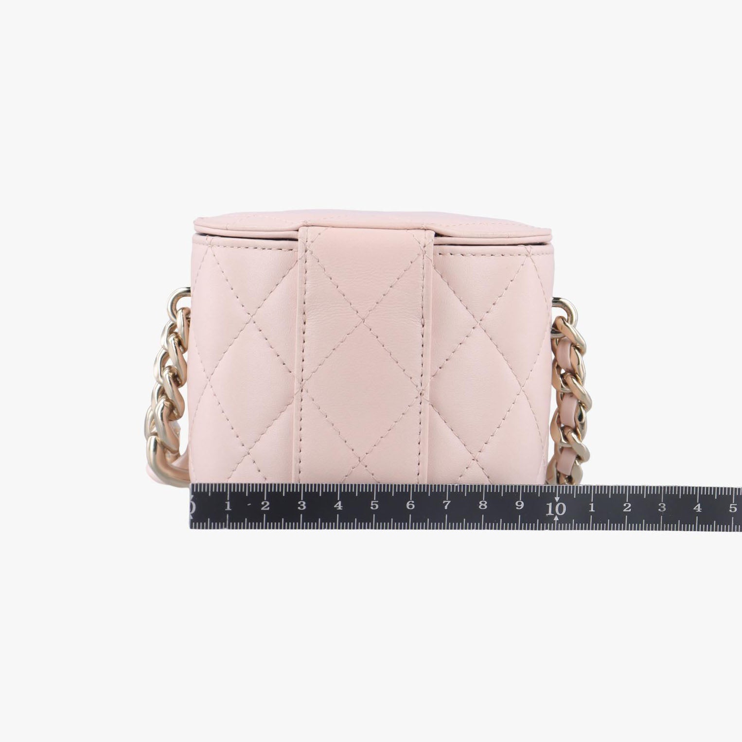 シャネル Chanel ショルダーバッグ レディース ピンク AP2428 31873685