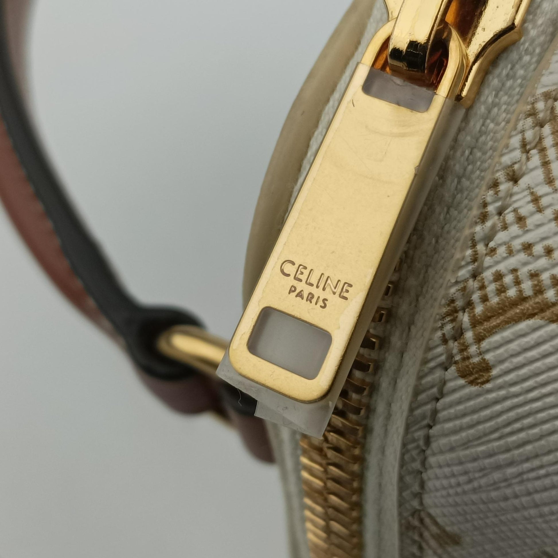 セリーヌ Celine ショルダーバッグ レディース トリオンフ ミニ バニティーケース ホワイト PVCコーティングキャンバス U-DS-0243