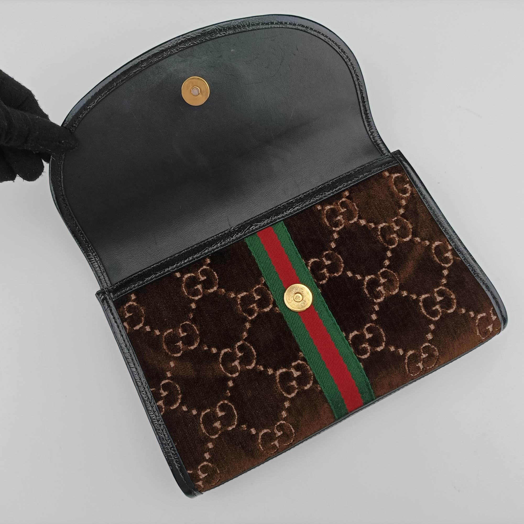 グッチ Gucci ショルダーバッグ レディース ラジャ ブラウン ベロア 570145 C028772362