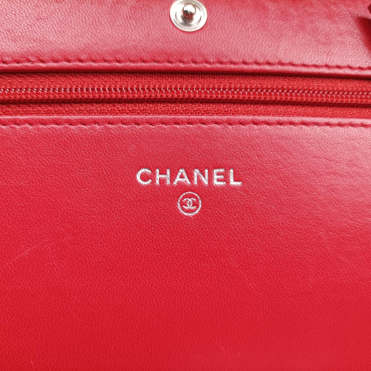 シャネル Chanel ショルダーバッグ レディース エアライン マトラッセ マルチカラー ラムスキン A82438 22595080