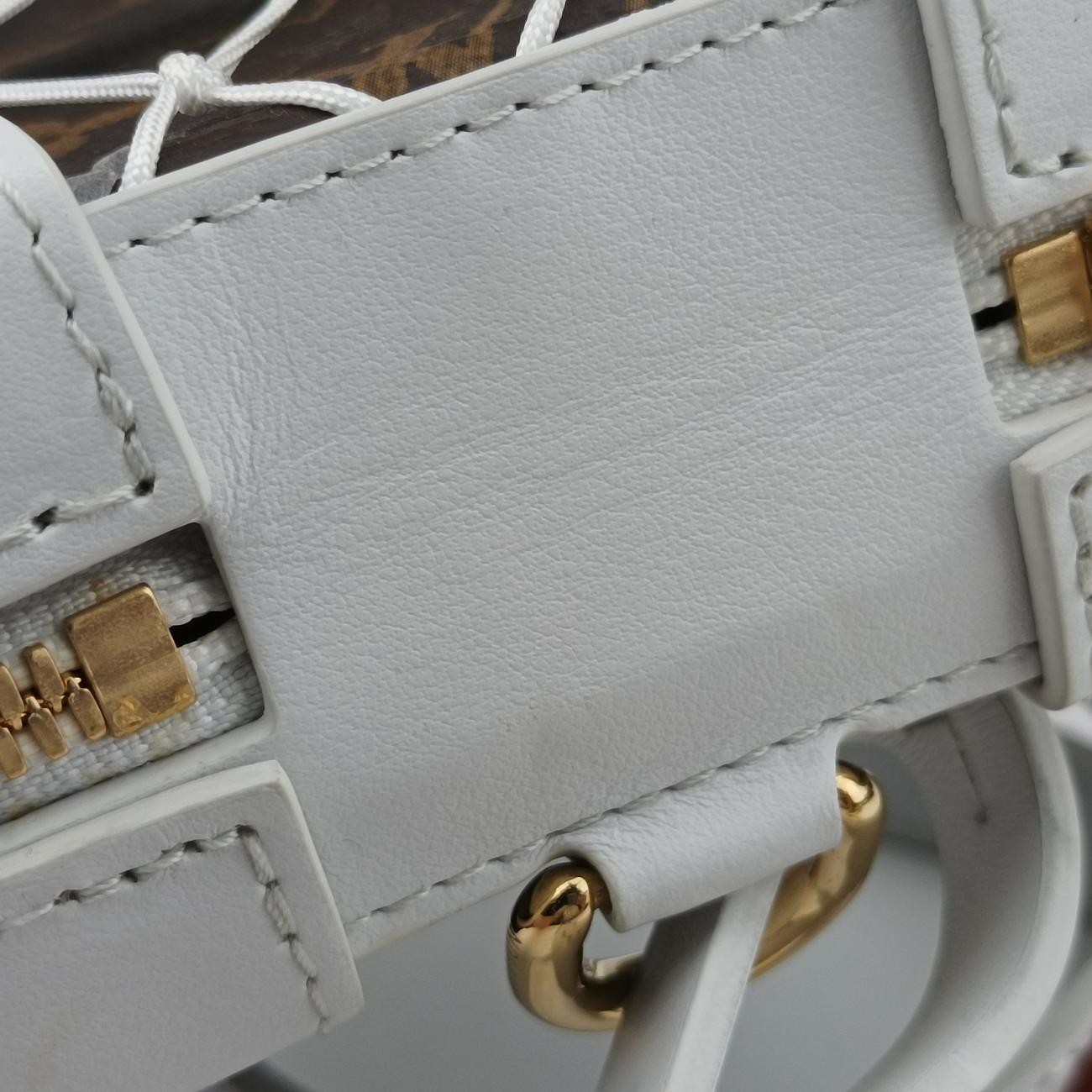 Soft Trunk Phone Box brown×white Monogram Canvas×calf leather M80102 TJ4250ソフトトランク フォーンボックス モノグラム/ブラウン系×ホワイト モノグラムキャンバス×カーフレザー M80102 TJ4250