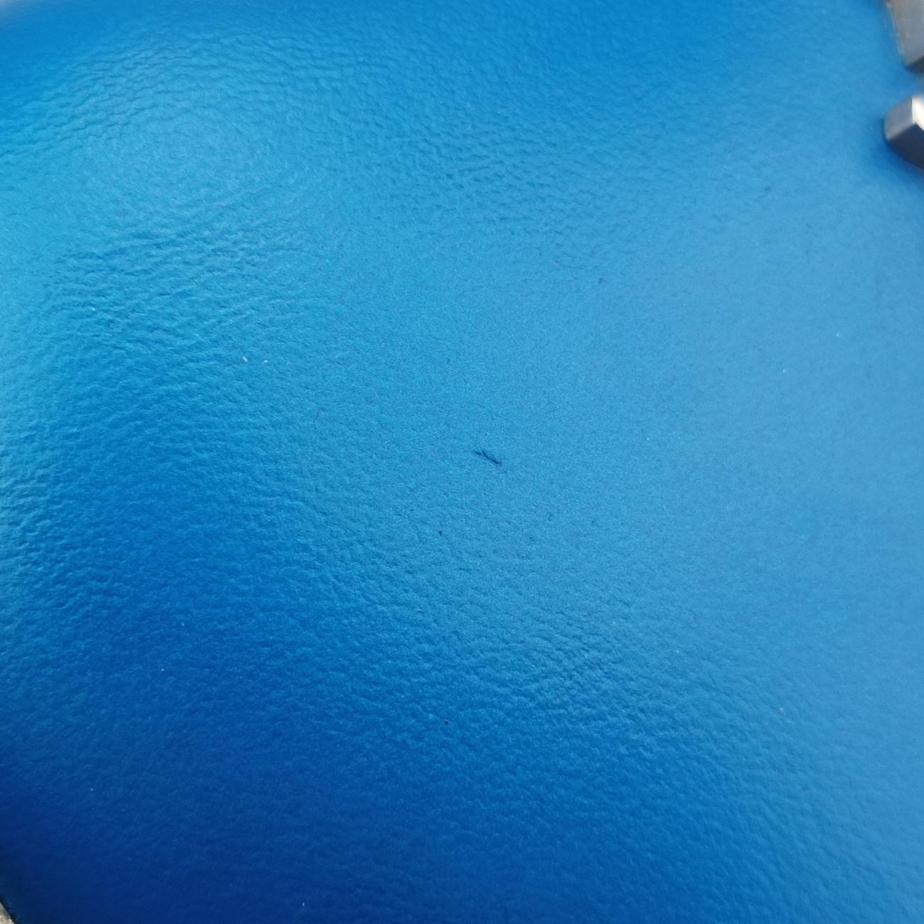 Love box heart Blue Leather 498434 BCI498434.0717ラブボックス ハート型 ブルー レザー 498434 BCI498434.0717