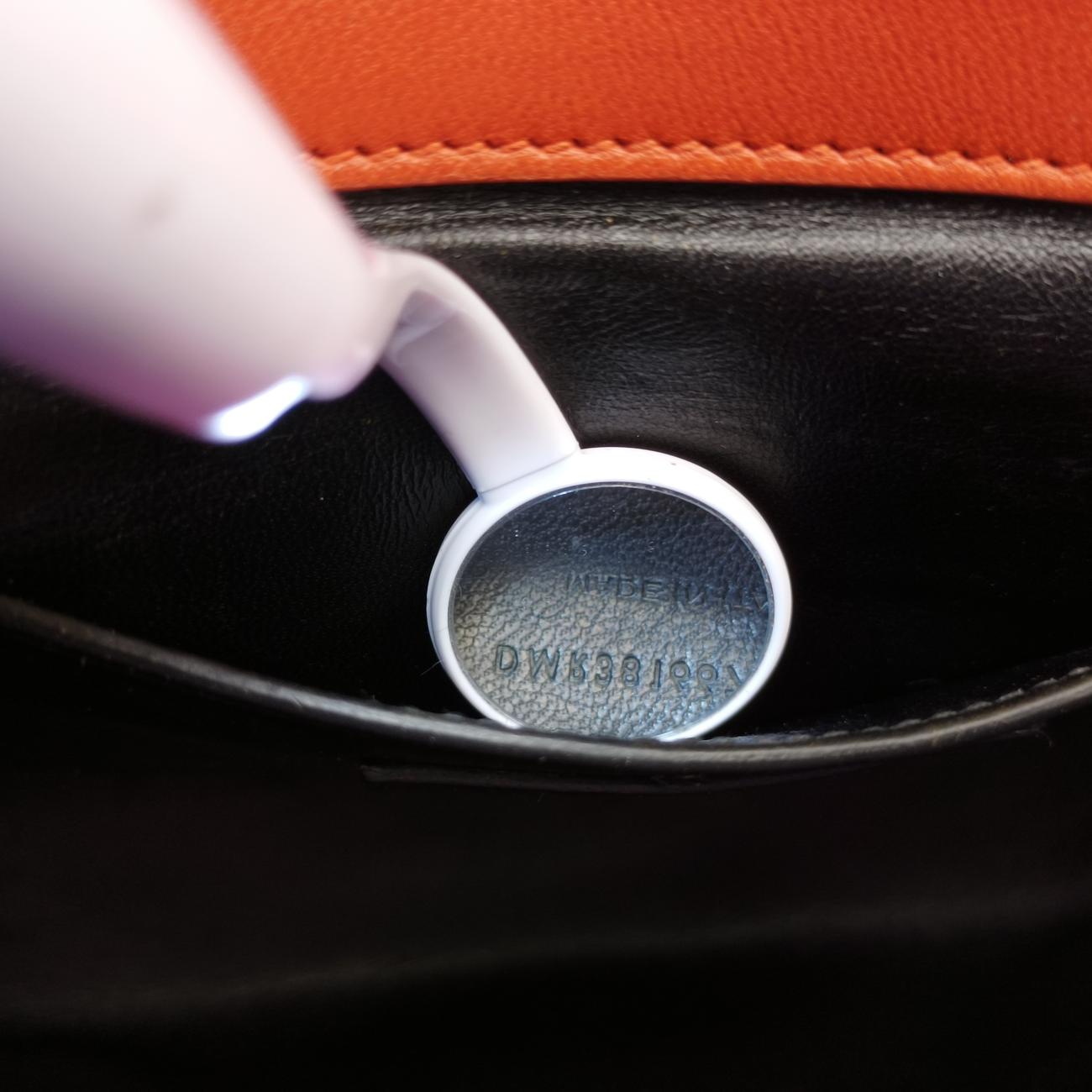 ENVELOPE Orange Leather 381667 DMR381667.0115エンベロープ オレンジ レザー 381667 DMR381667.0115